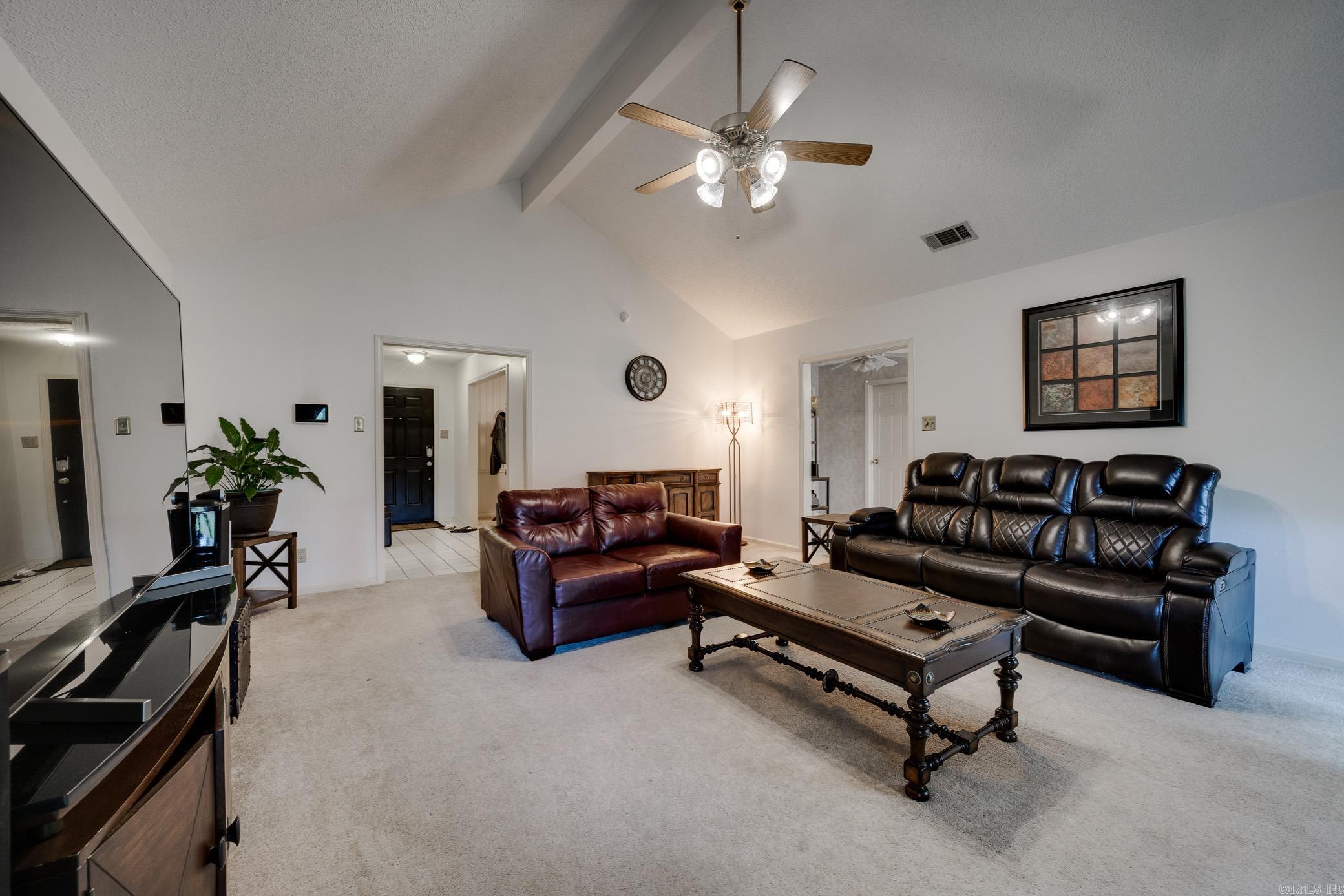 FOXWOOD J - Residential