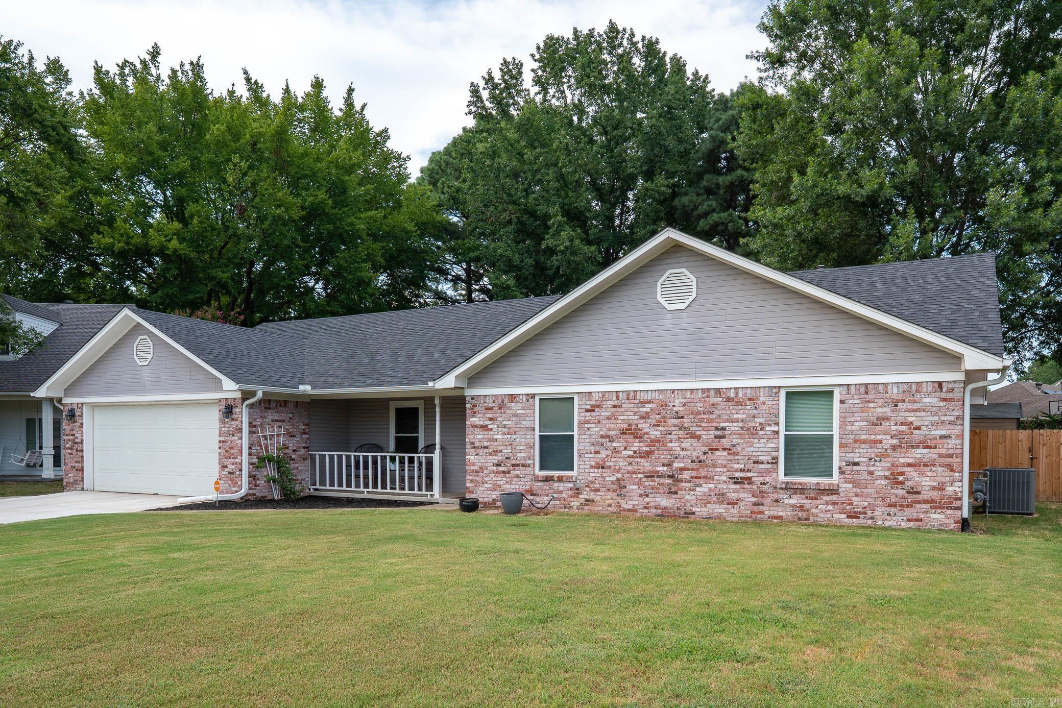 FOXWOOD J - Residential