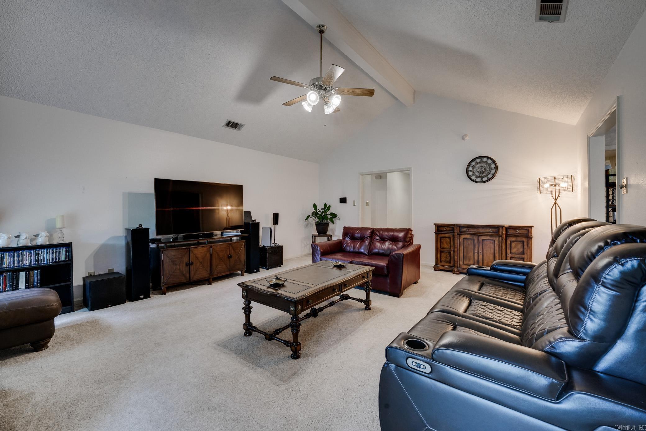 FOXWOOD J - Residential