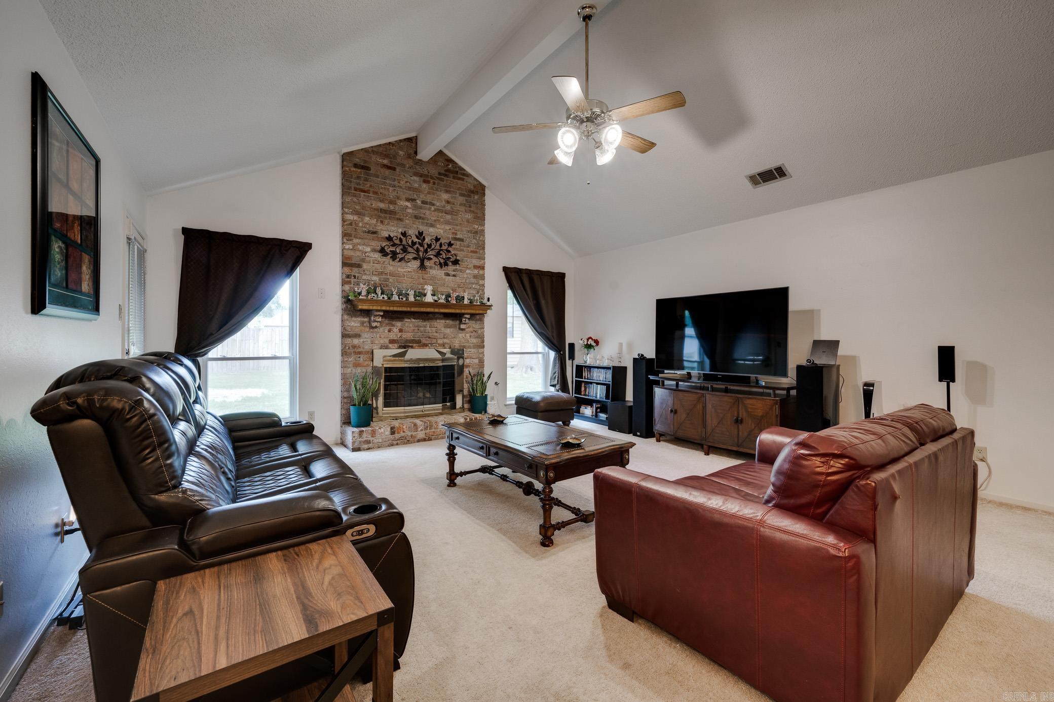 FOXWOOD J - Residential