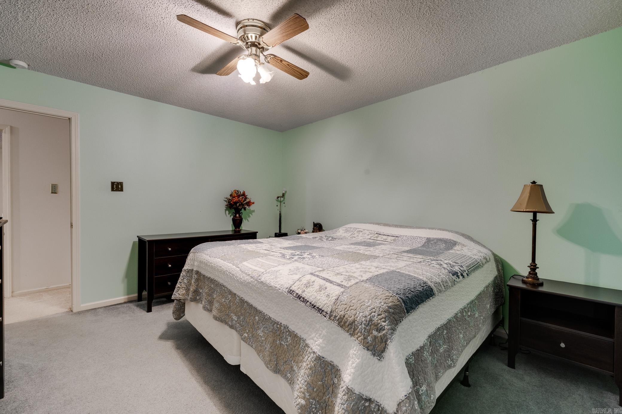 FOXWOOD J - Residential