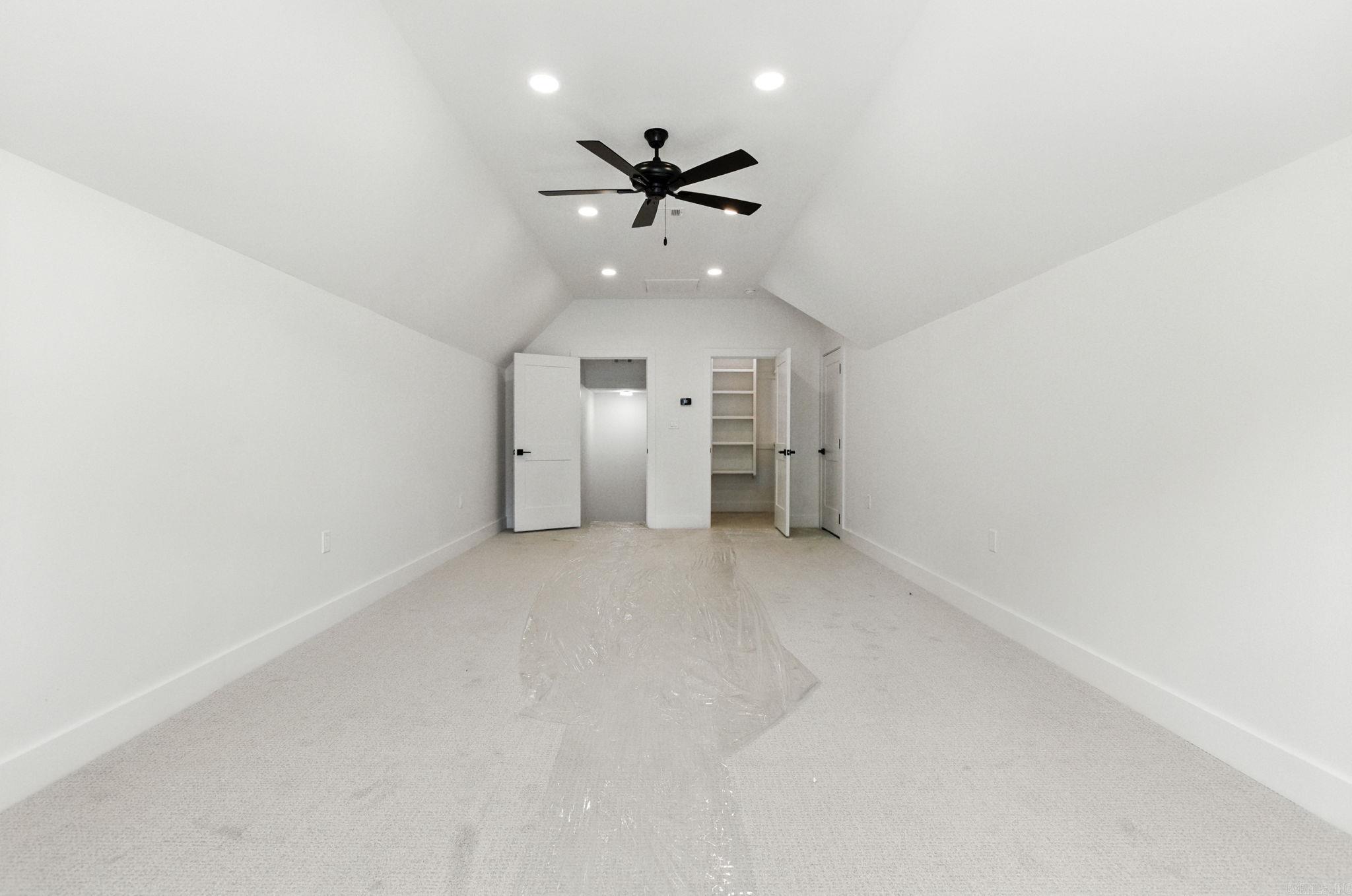 BIG ROCK ESTATES - Residential