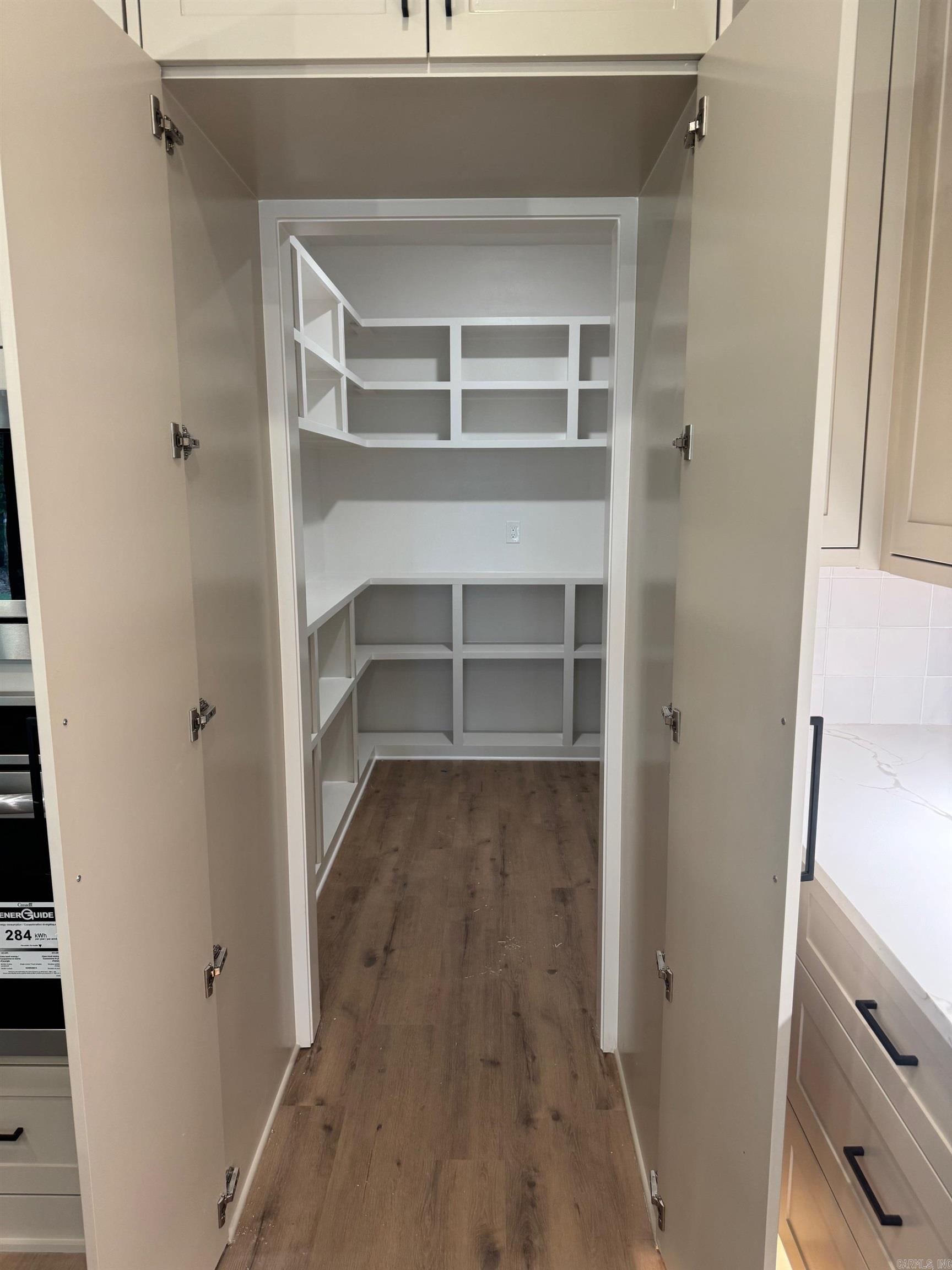 BIG ROCK ESTATES - Residential