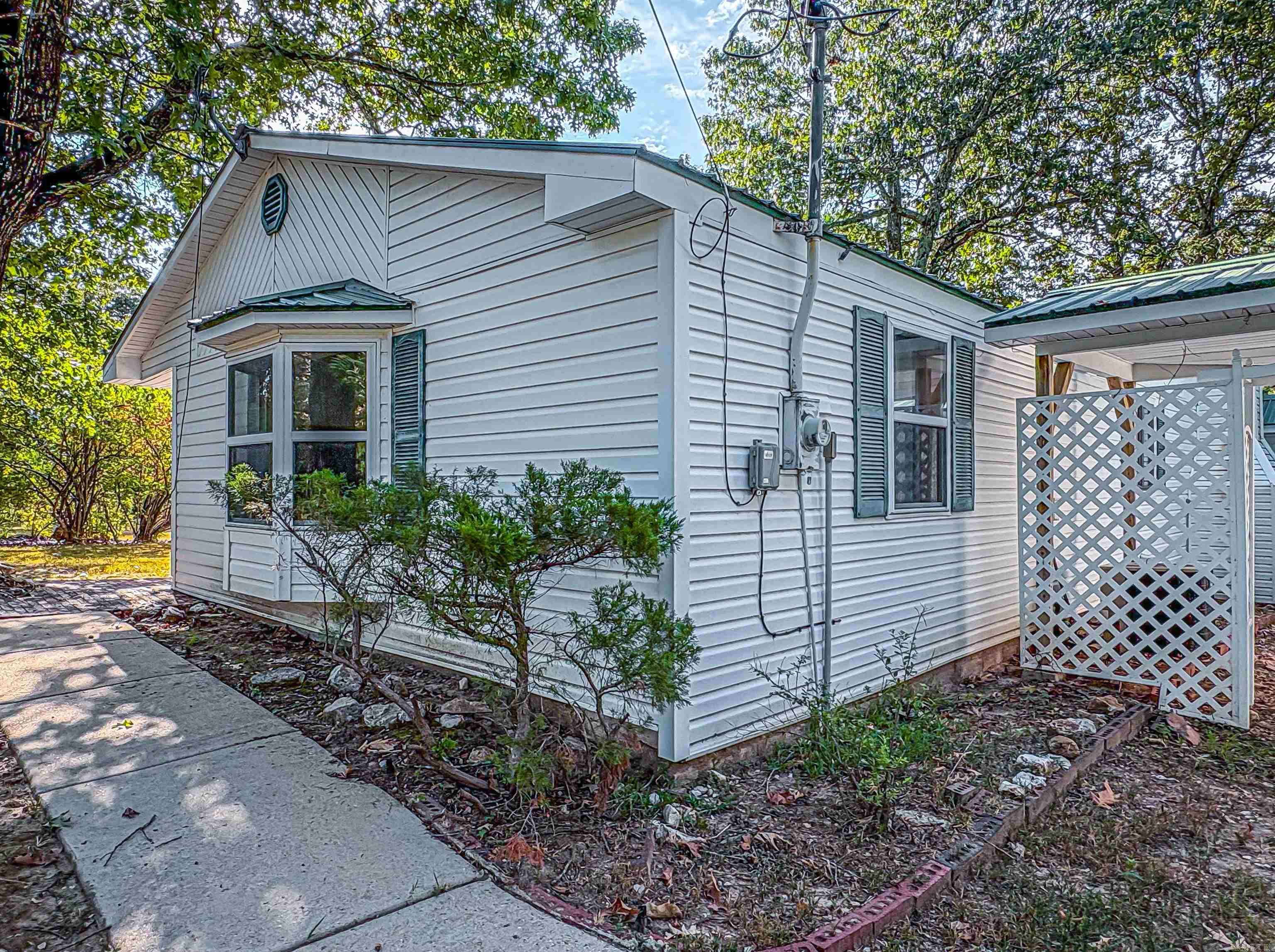 RAVENSWOOD PARK - Residential