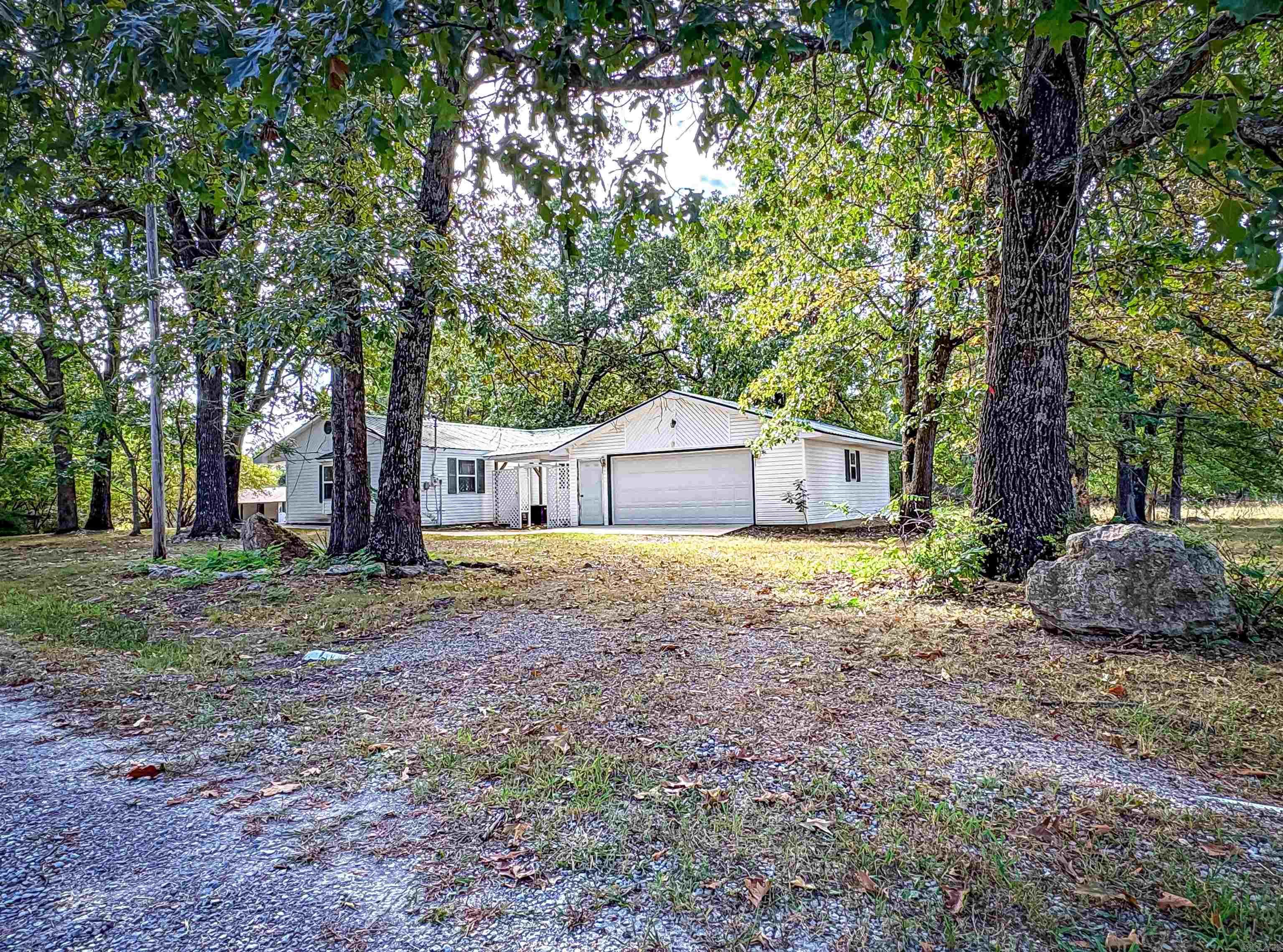 RAVENSWOOD PARK - Residential