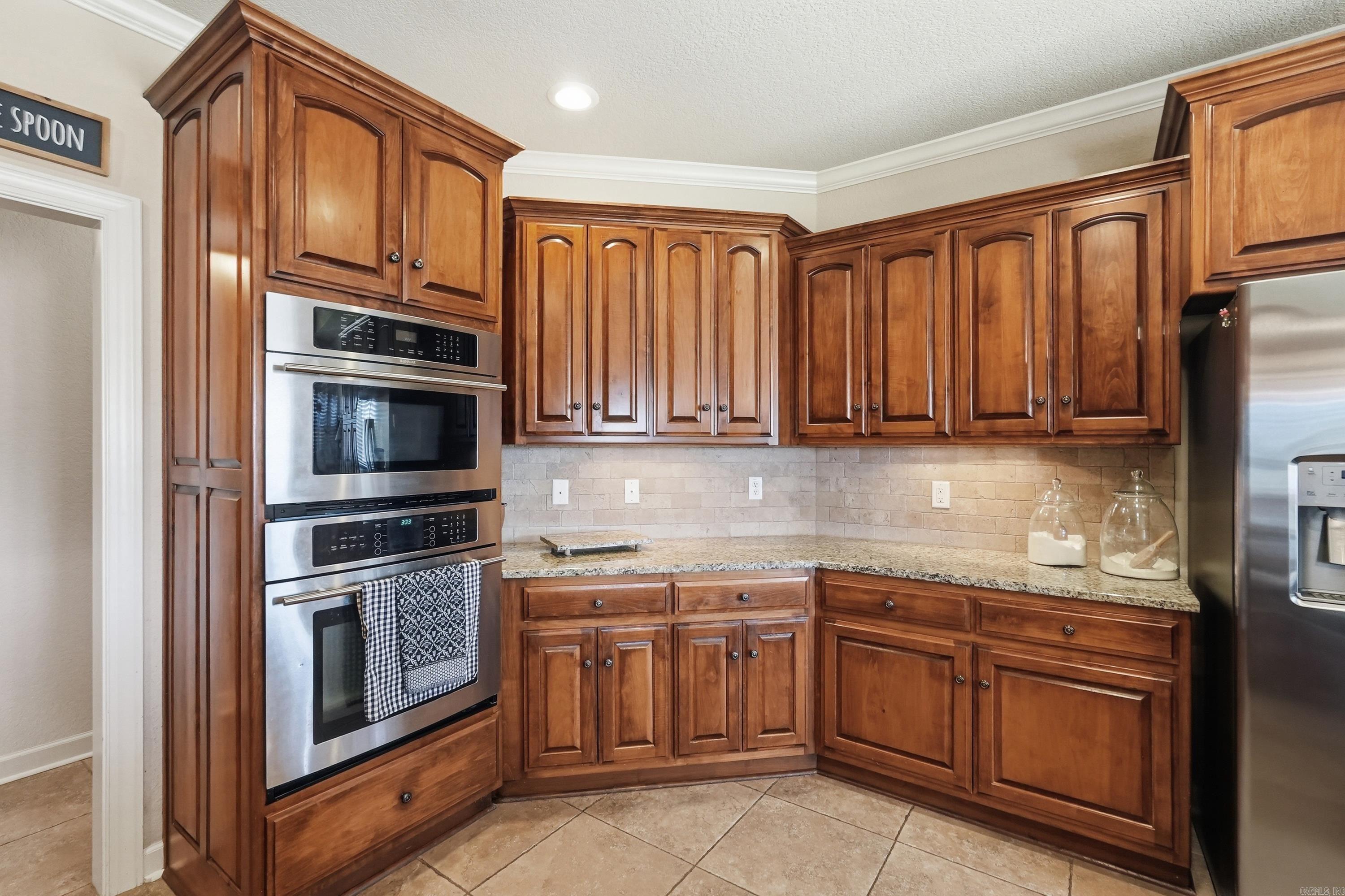 MILLERS CROSSING - Residential