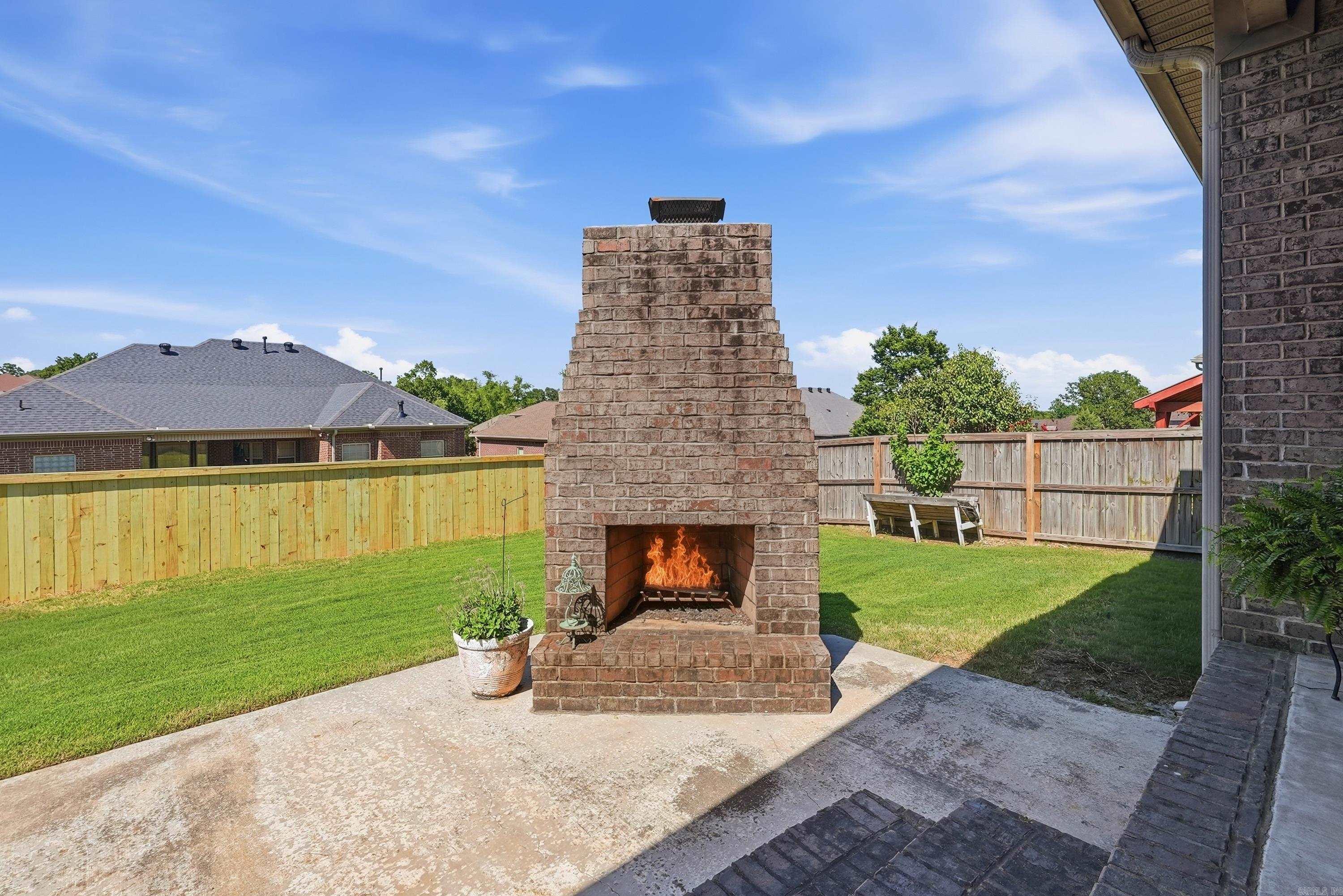 MILLERS CROSSING - Residential