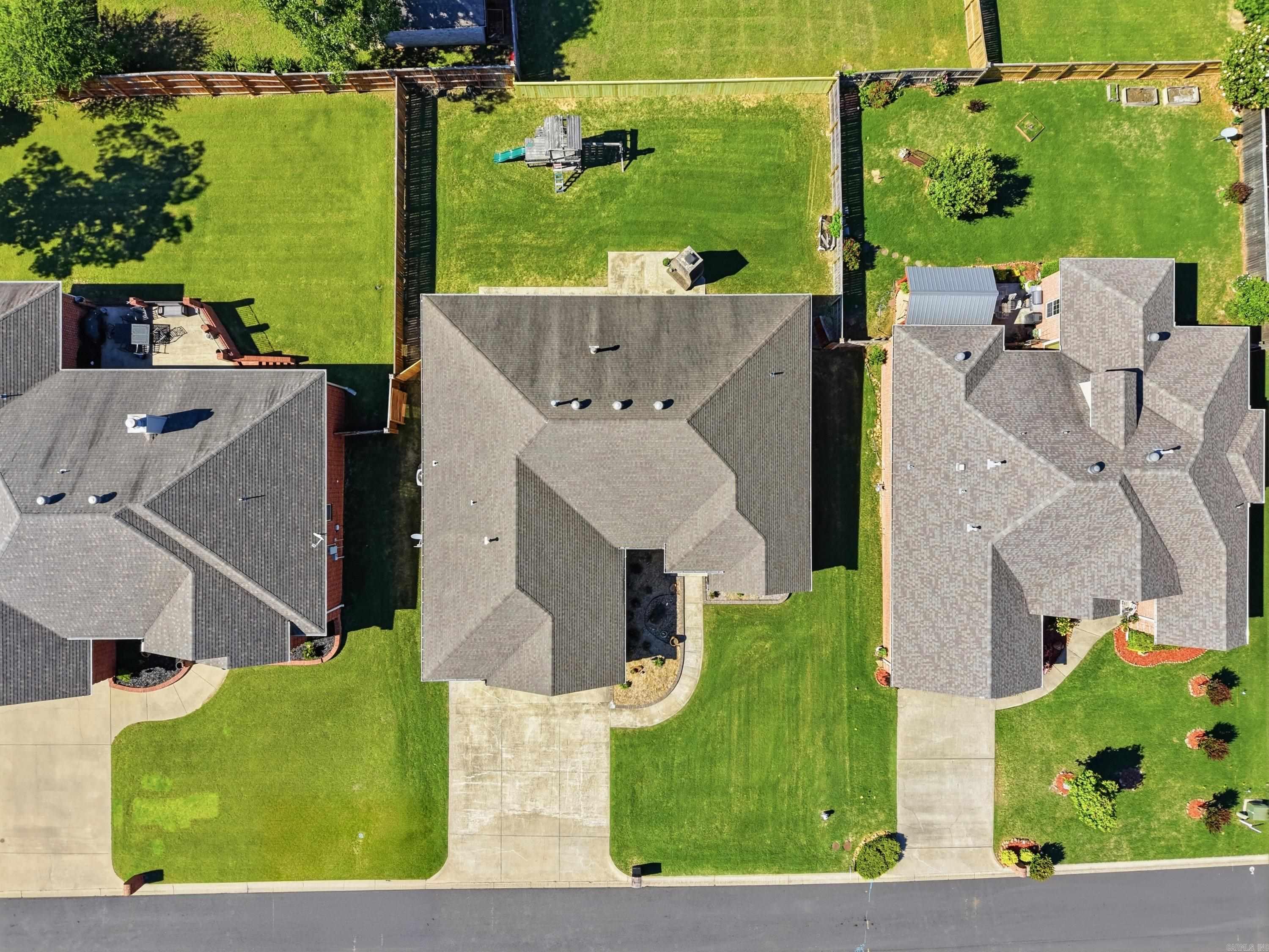 MILLERS CROSSING - Residential