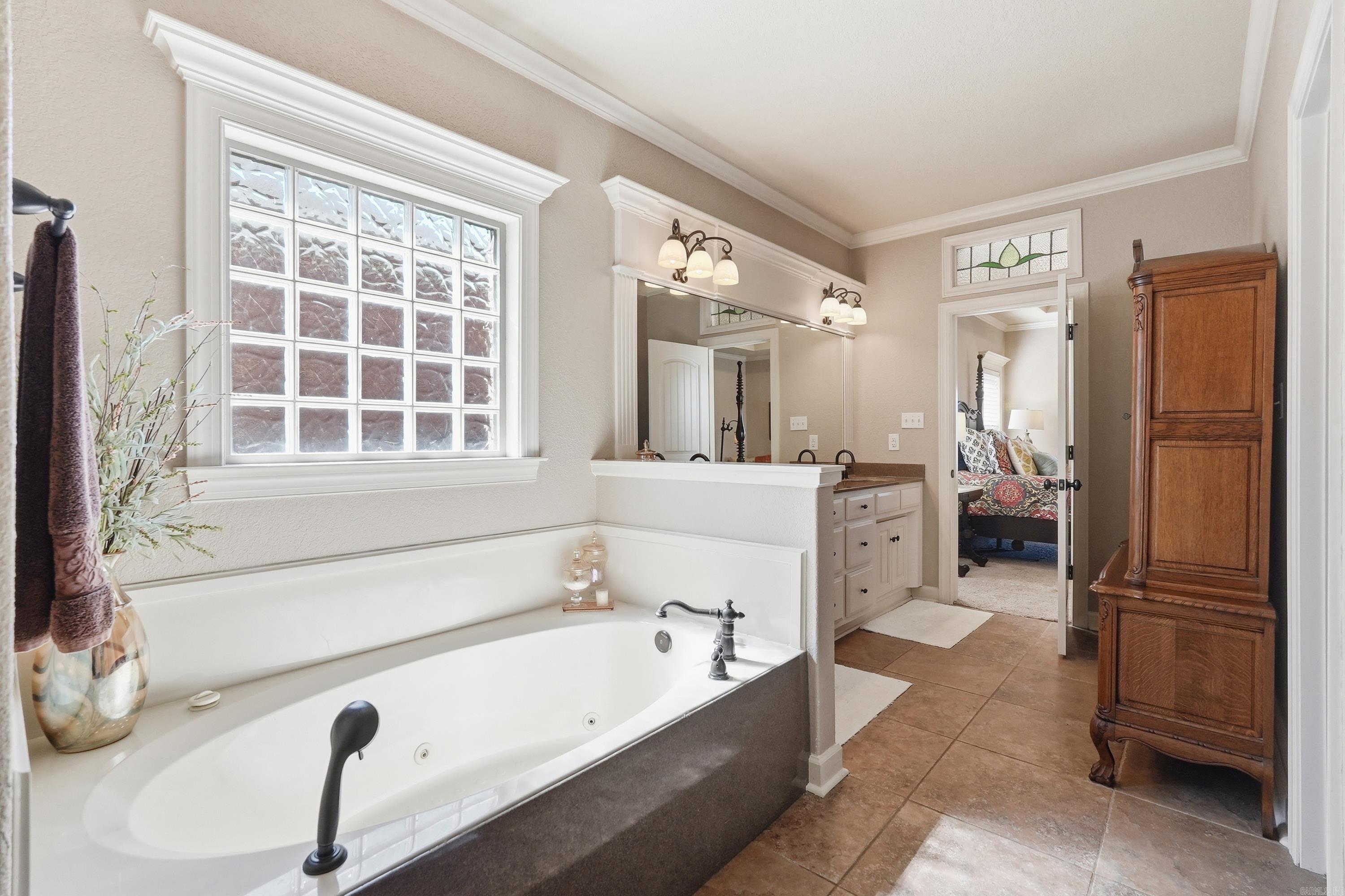 MILLERS CROSSING - Residential