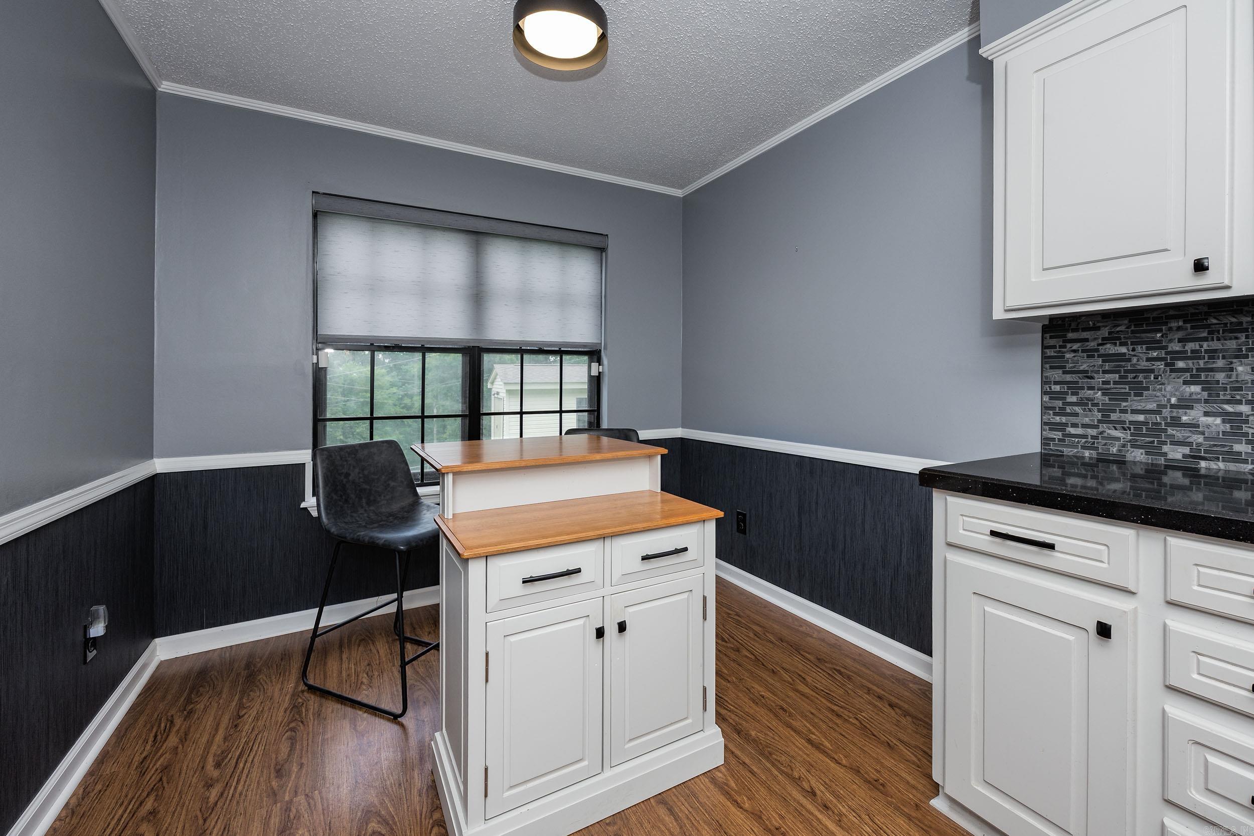 WALNUT VALLEY - Residential