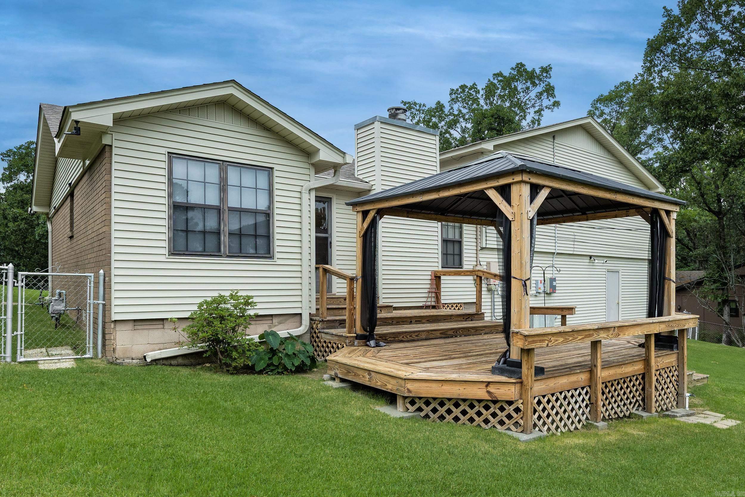 WALNUT VALLEY - Residential