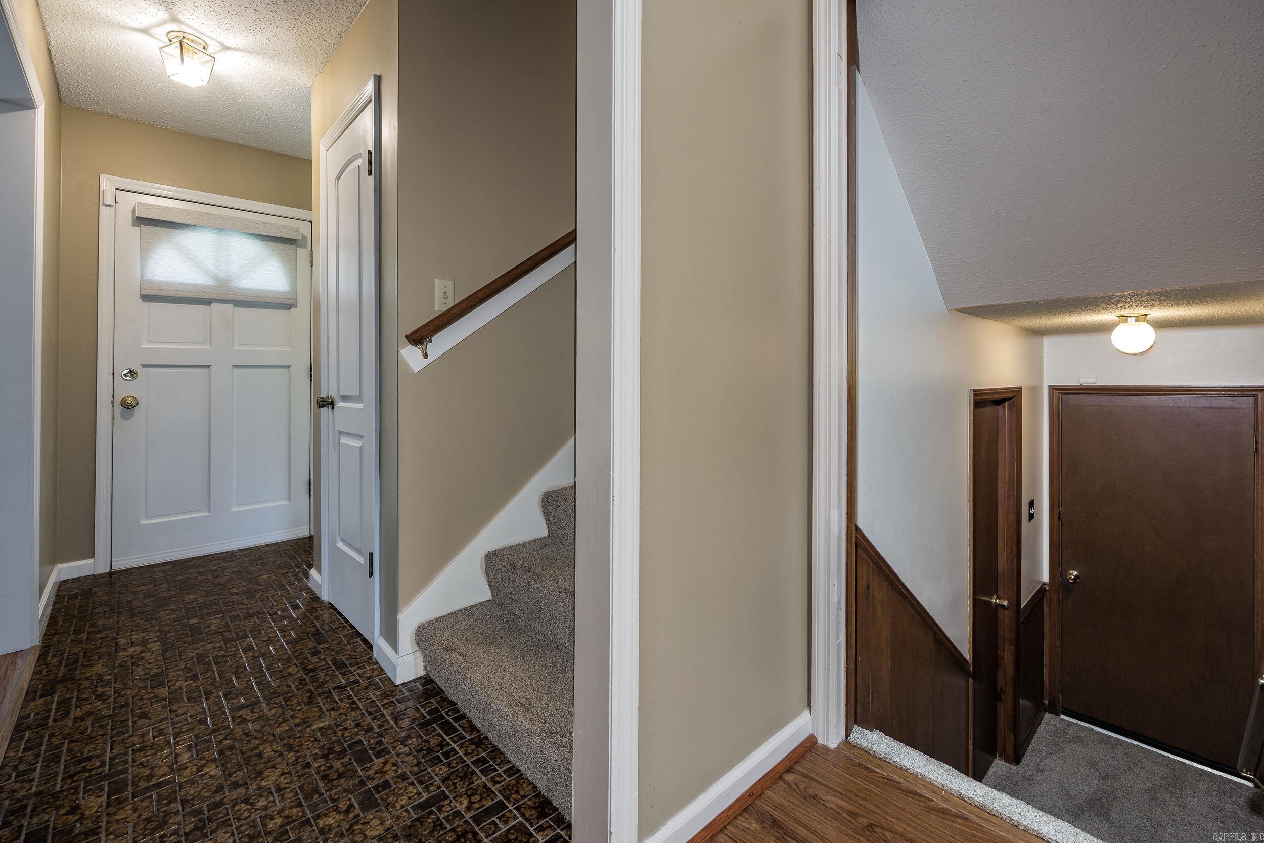 WALNUT VALLEY - Residential