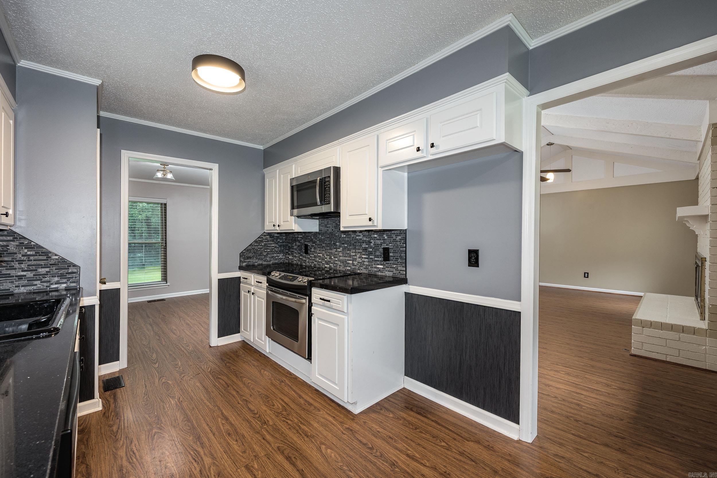 WALNUT VALLEY - Residential