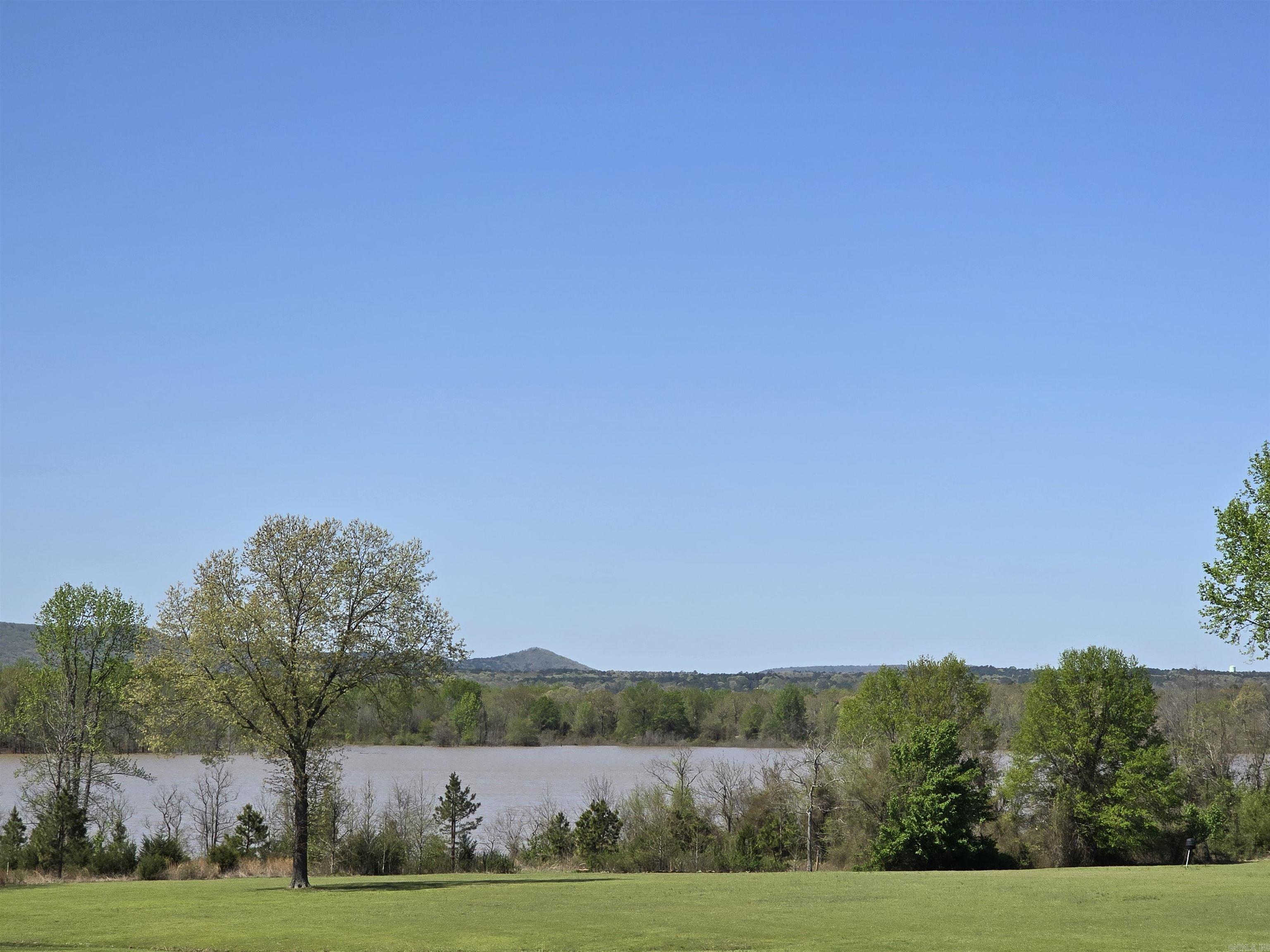 Landing at Emerald Isle - Land