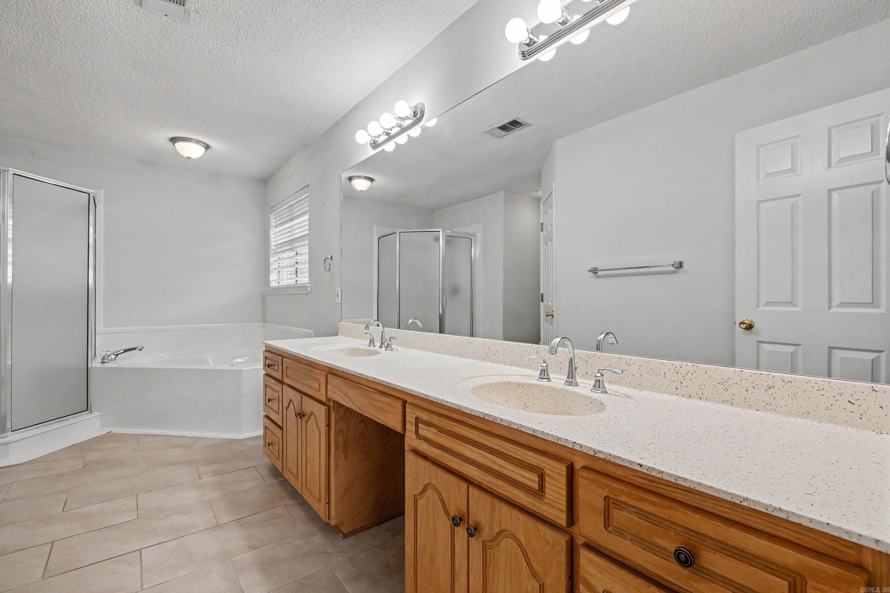 LAKEWOOD VALLEY ADDN - Residential