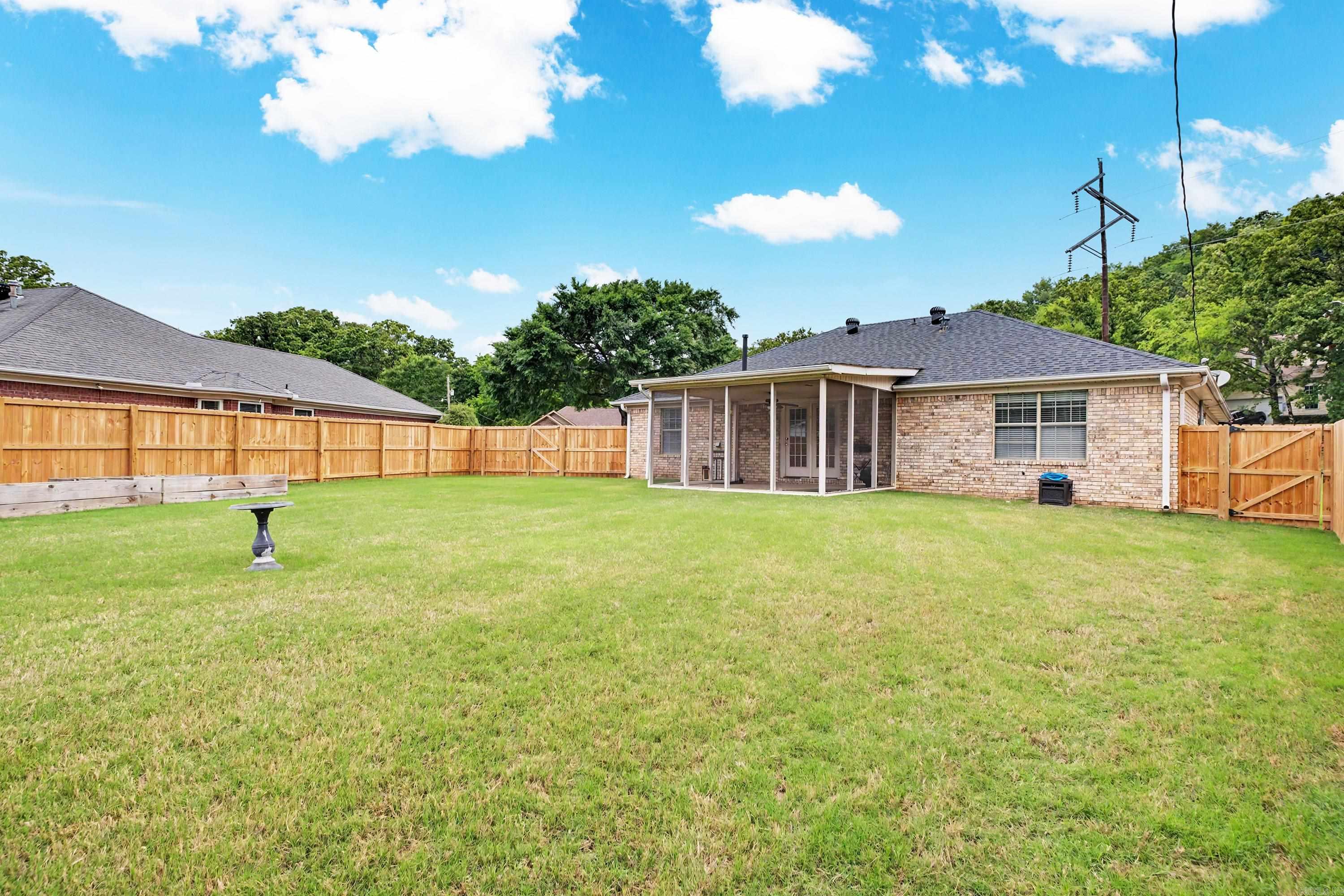 LAKEWOOD VALLEY ADDN - Residential