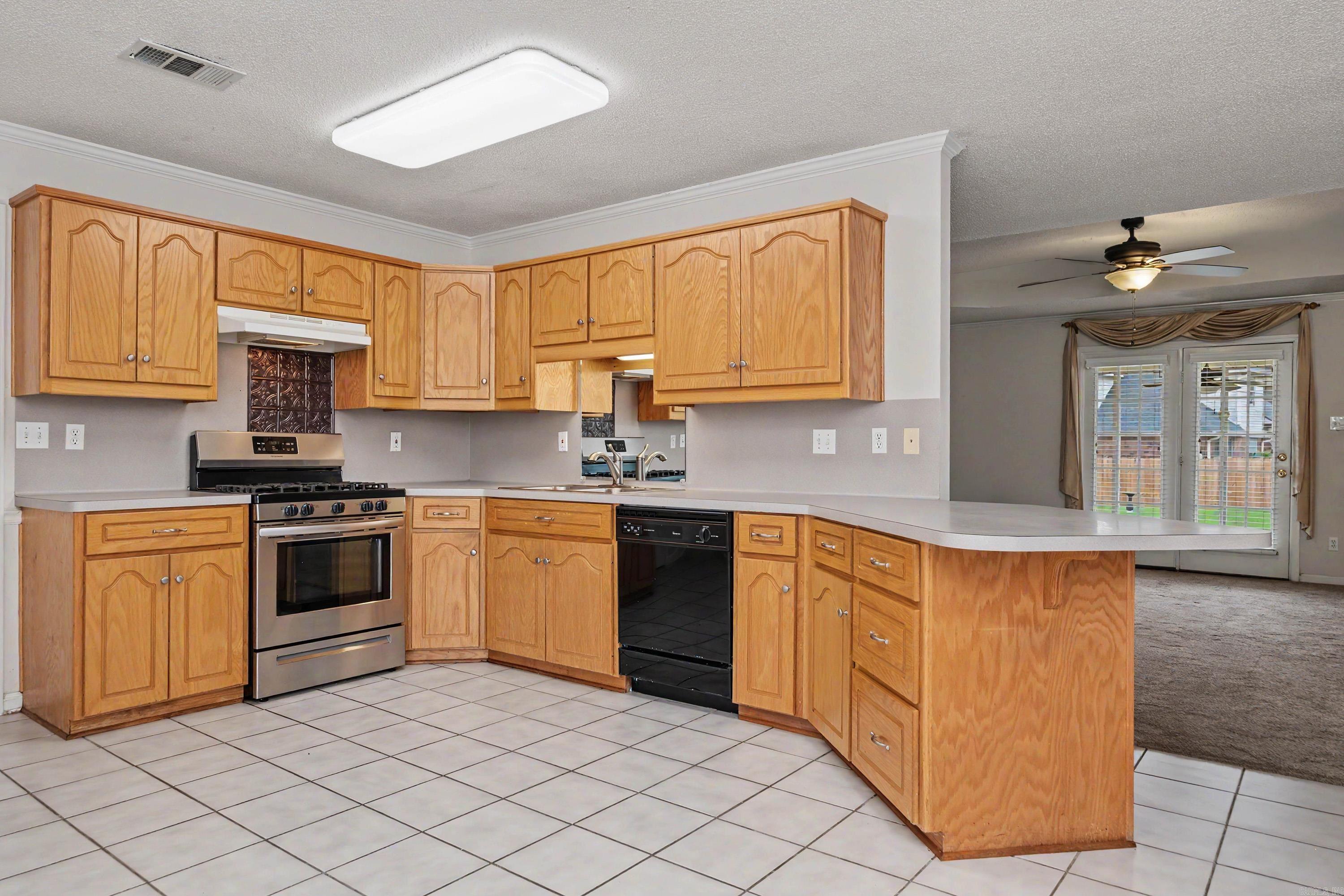 LAKEWOOD VALLEY ADDN - Residential