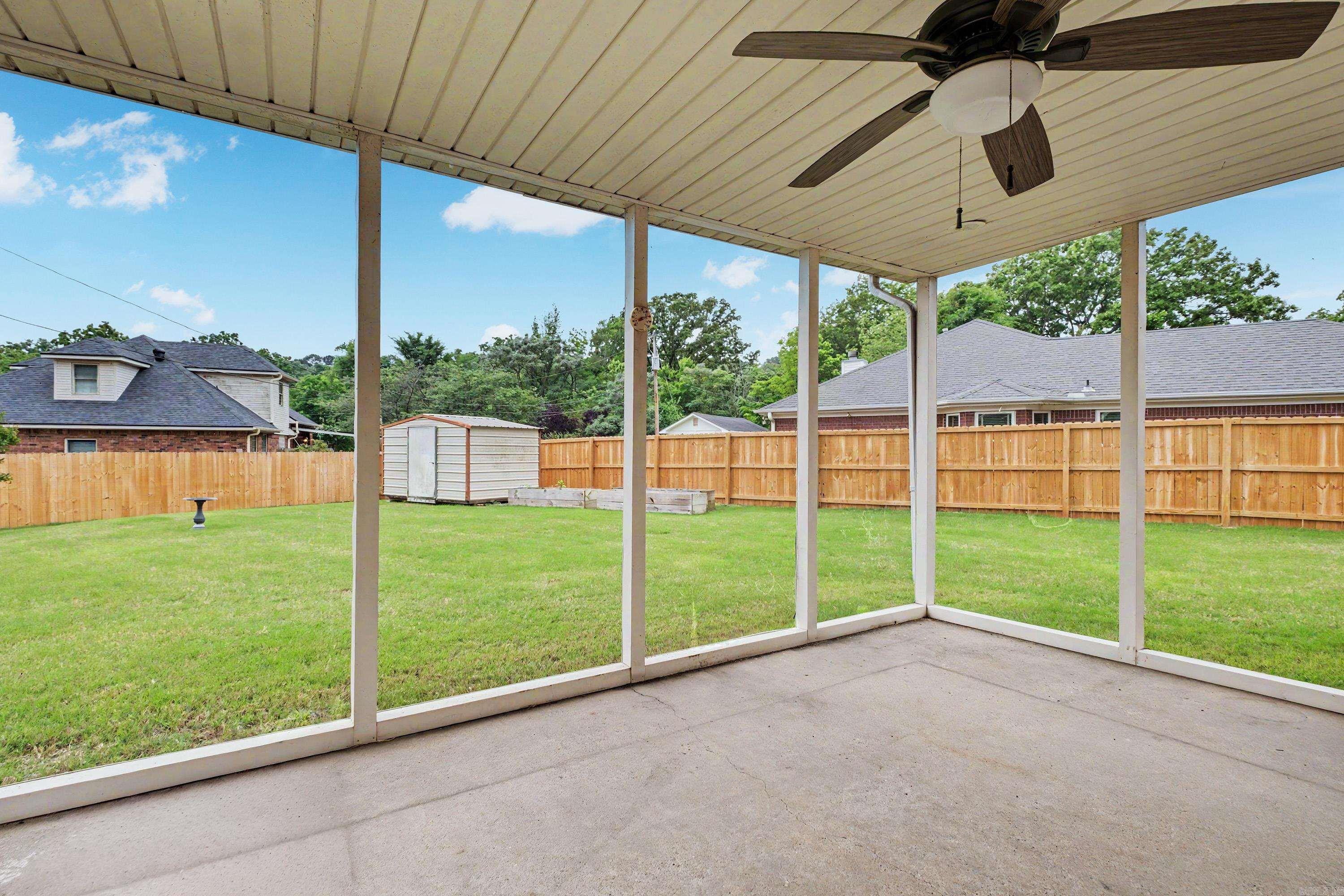 LAKEWOOD VALLEY ADDN - Residential