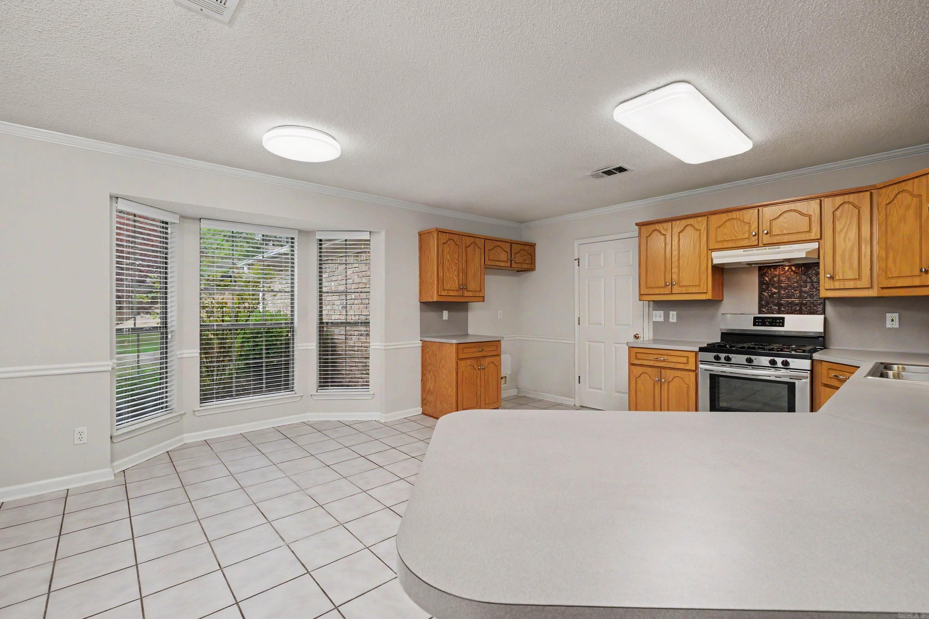 LAKEWOOD VALLEY ADDN - Residential