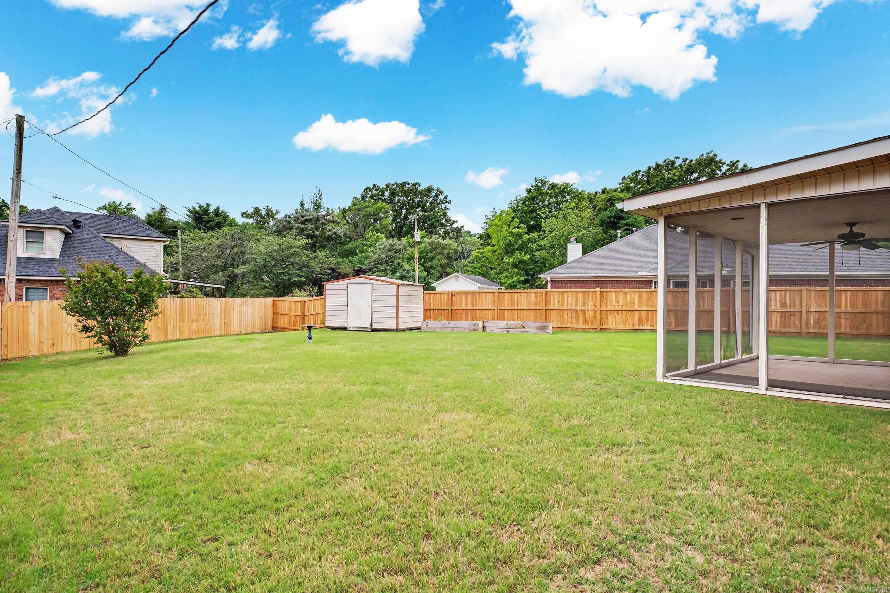 LAKEWOOD VALLEY ADDN - Residential