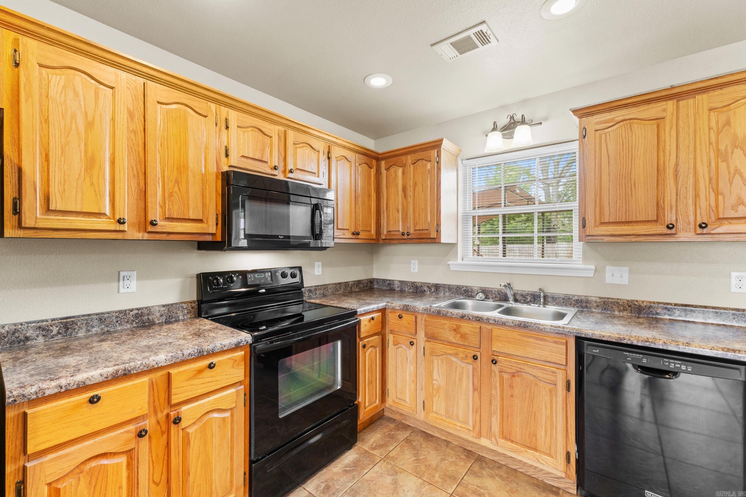 ROY ACRES ESTATES - Residential