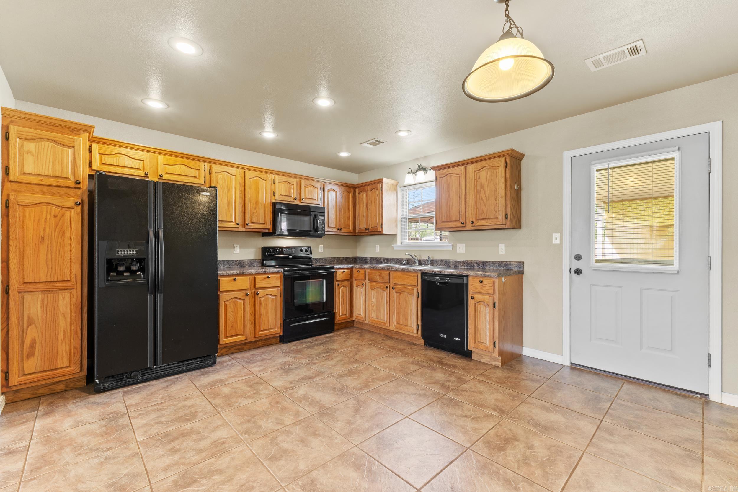 ROY ACRES ESTATES - Residential