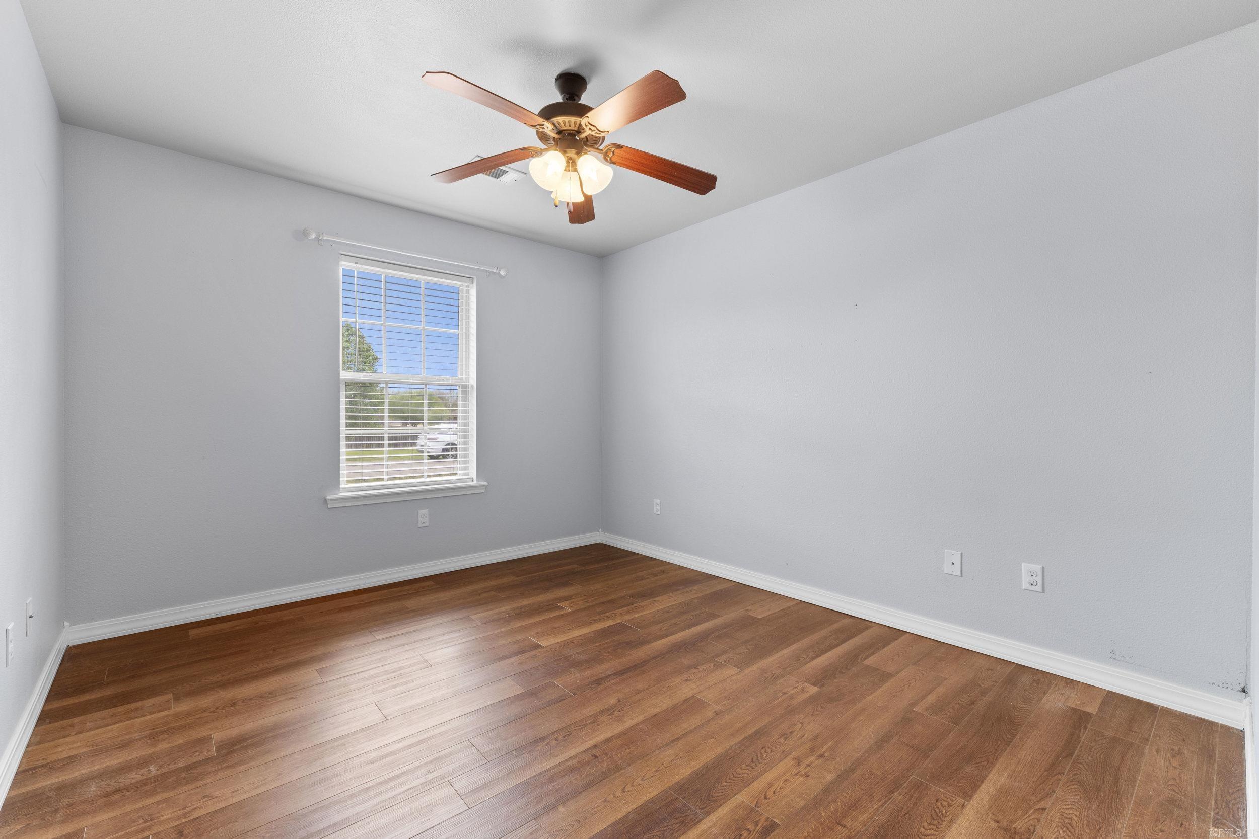 ROY ACRES ESTATES - Residential