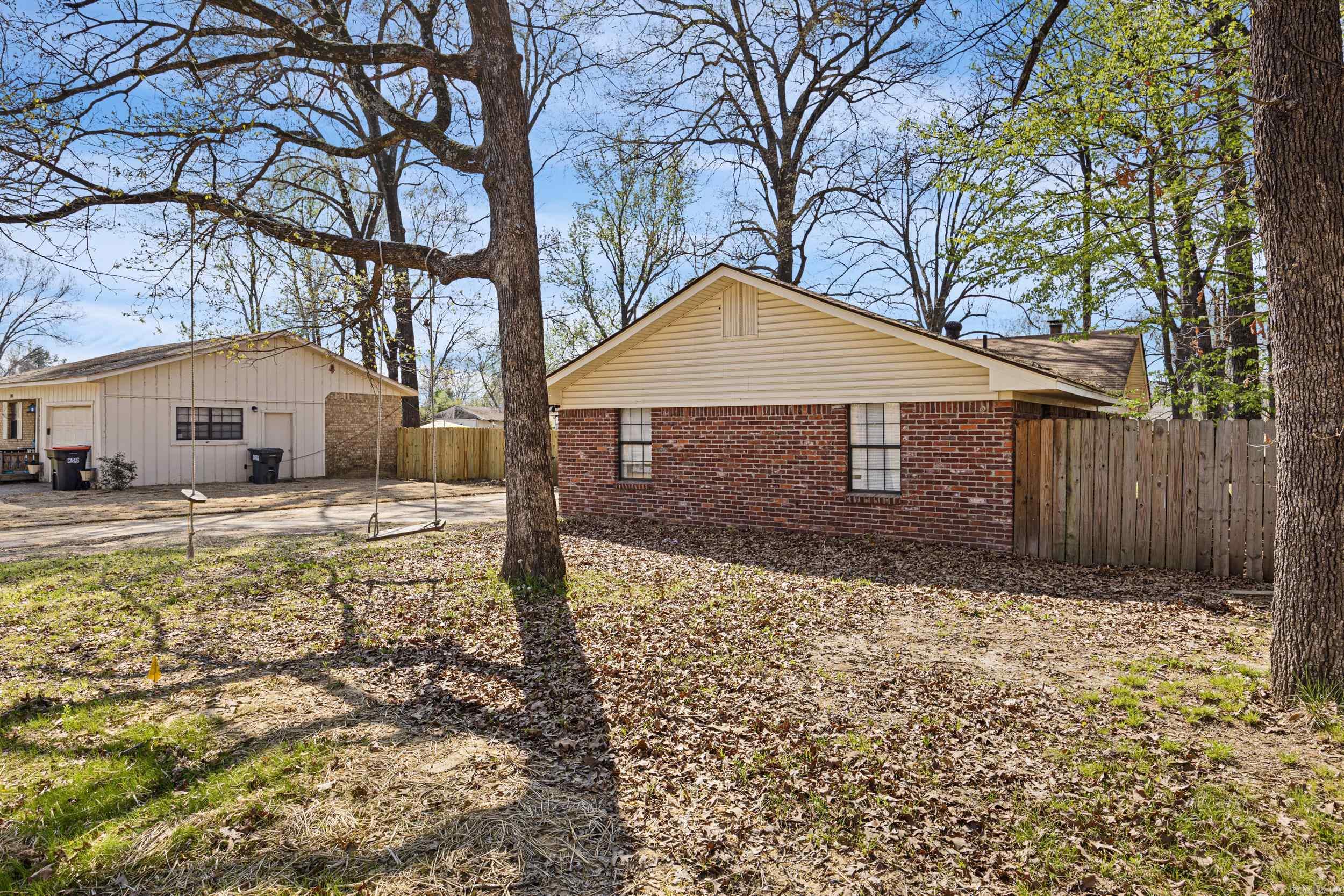 SHAMROCK - Residential