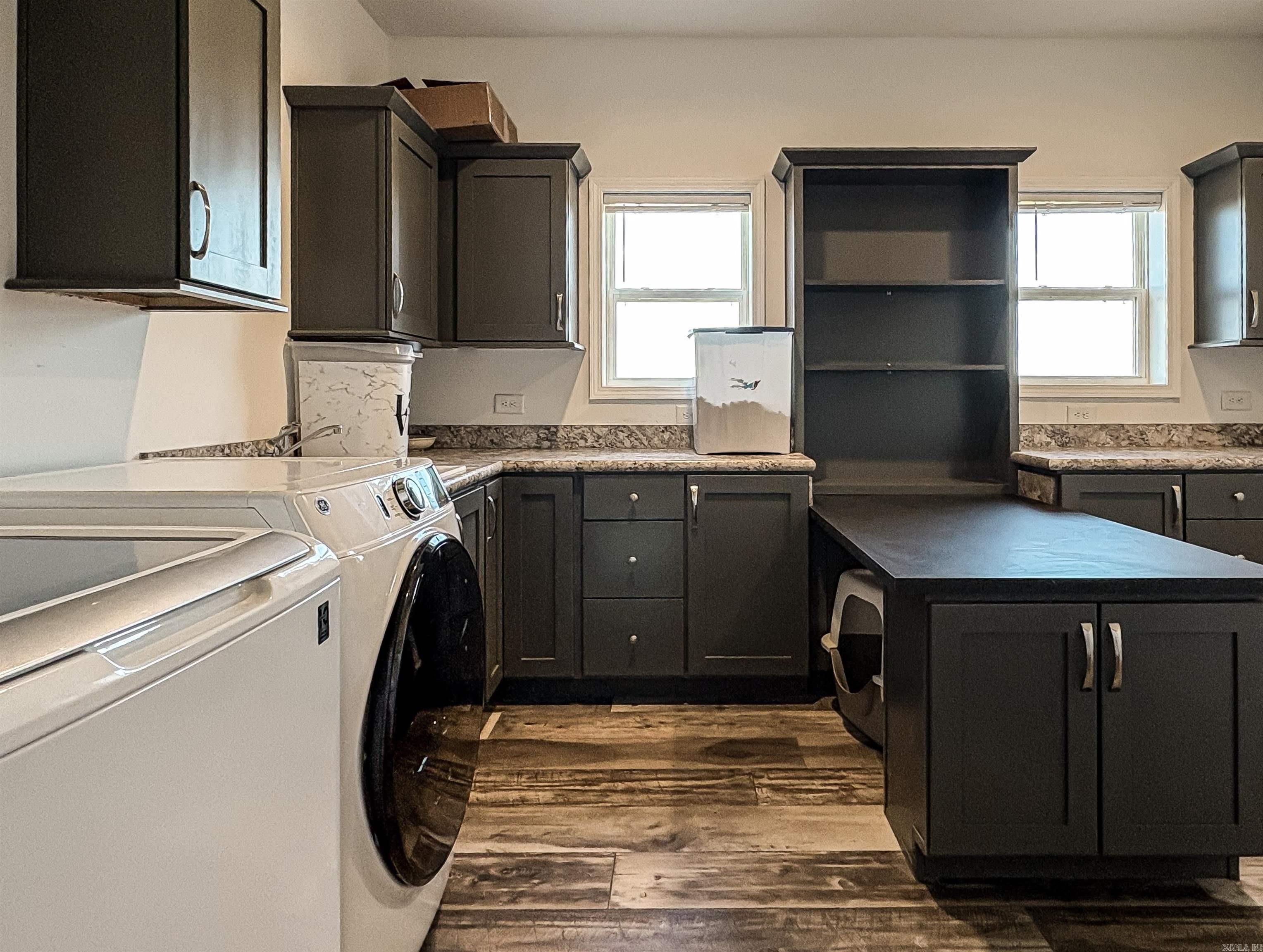 WEBBS LANDING - Residential