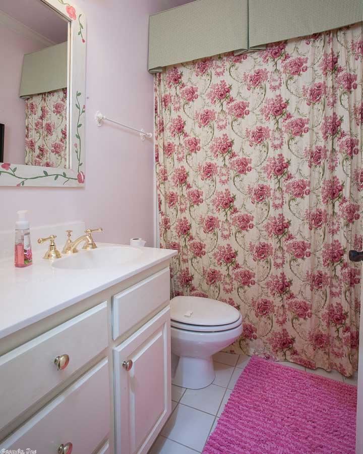 CHENAL VALLEY THE ESTATES - Residential