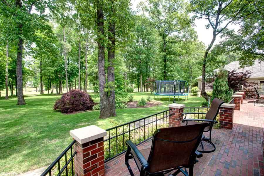 CHENAL VALLEY THE ESTATES - Residential