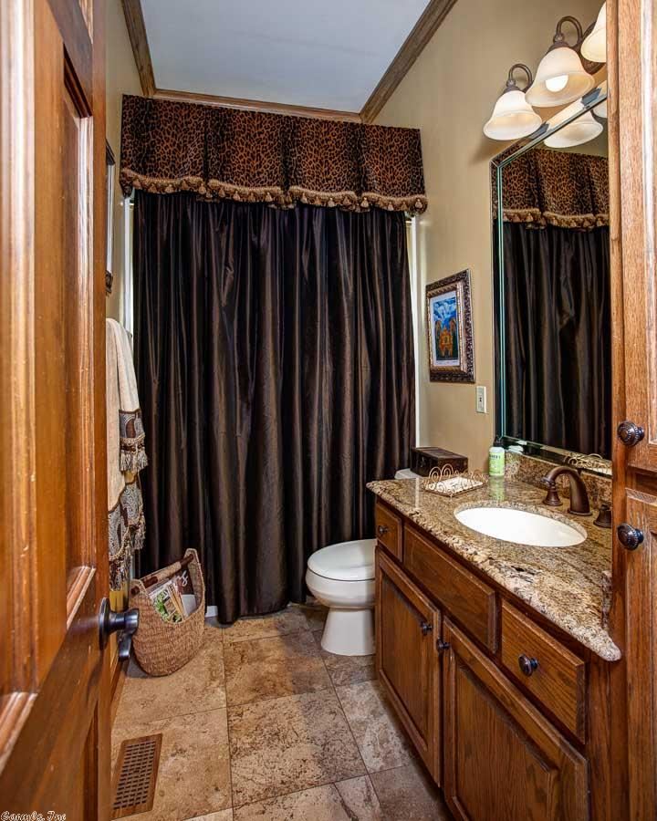 CHENAL VALLEY THE ESTATES - Residential