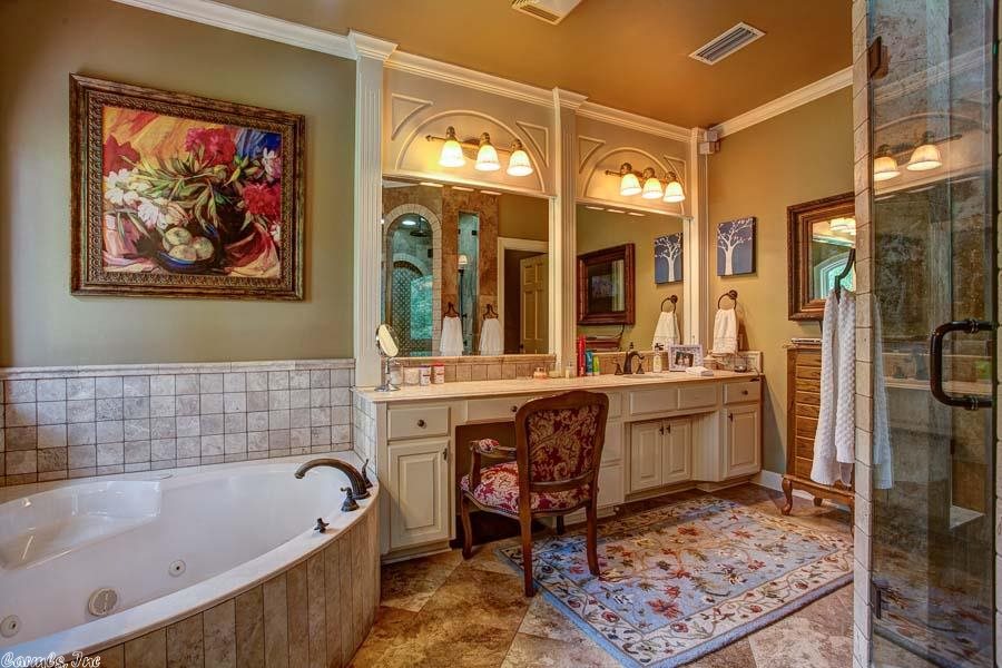 CHENAL VALLEY THE ESTATES - Residential