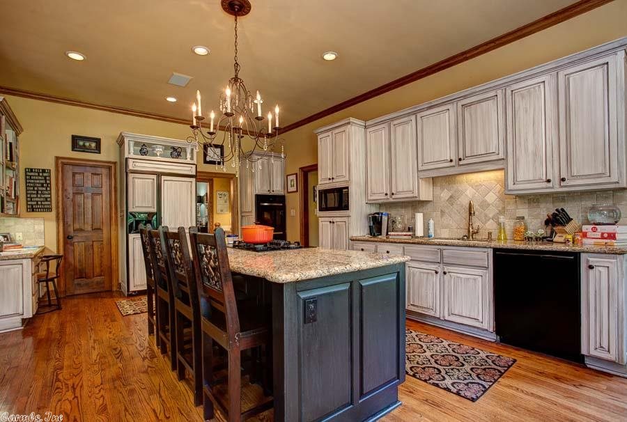 CHENAL VALLEY THE ESTATES - Residential