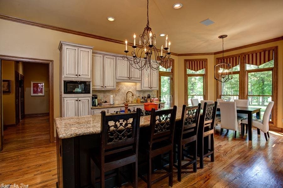 CHENAL VALLEY THE ESTATES - Residential