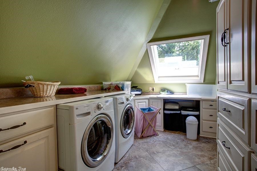 CHENAL VALLEY THE ESTATES - Residential