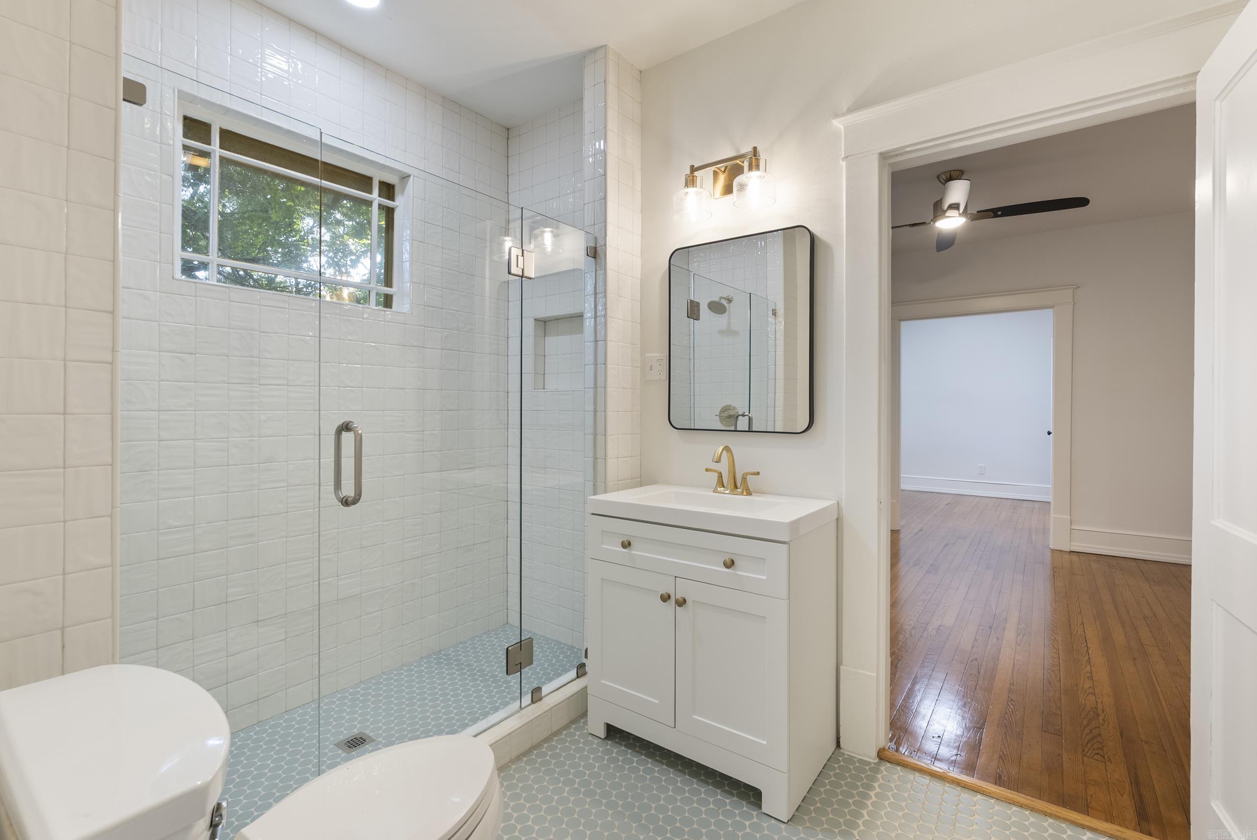 GLENDALE - Residential