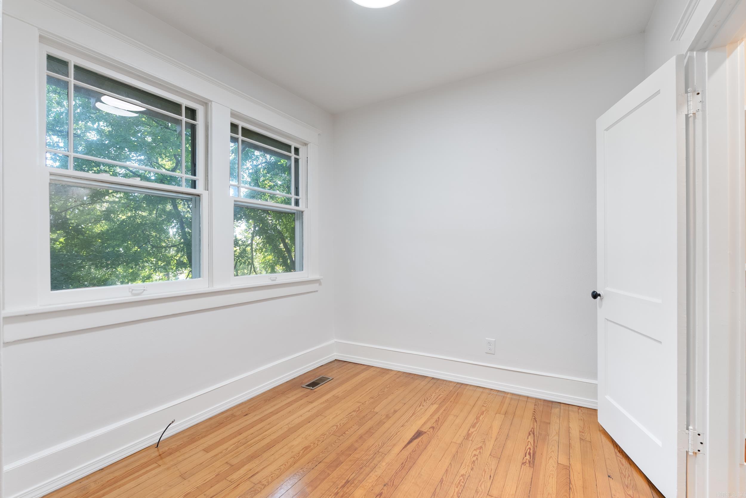 GLENDALE - Residential