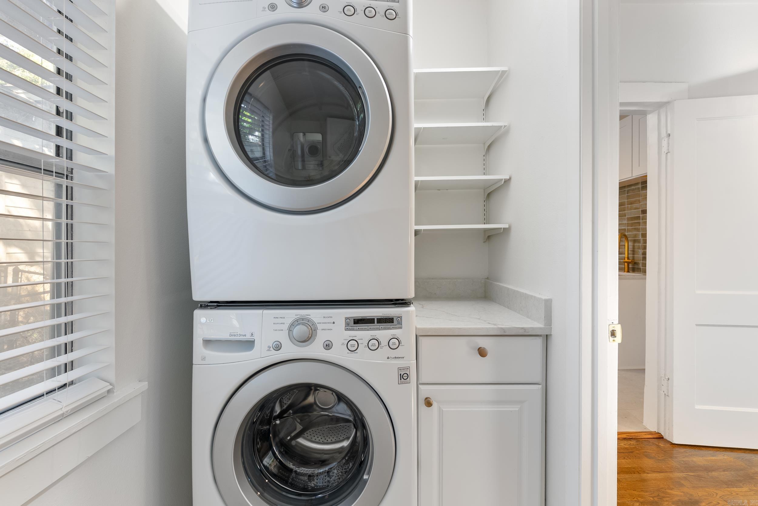 GLENDALE - Residential