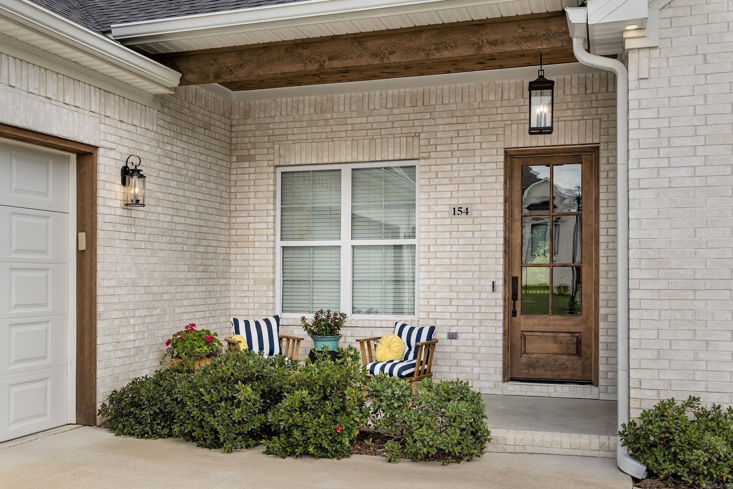 CHENAL VALLEY "CAUREL COURT" - Residential