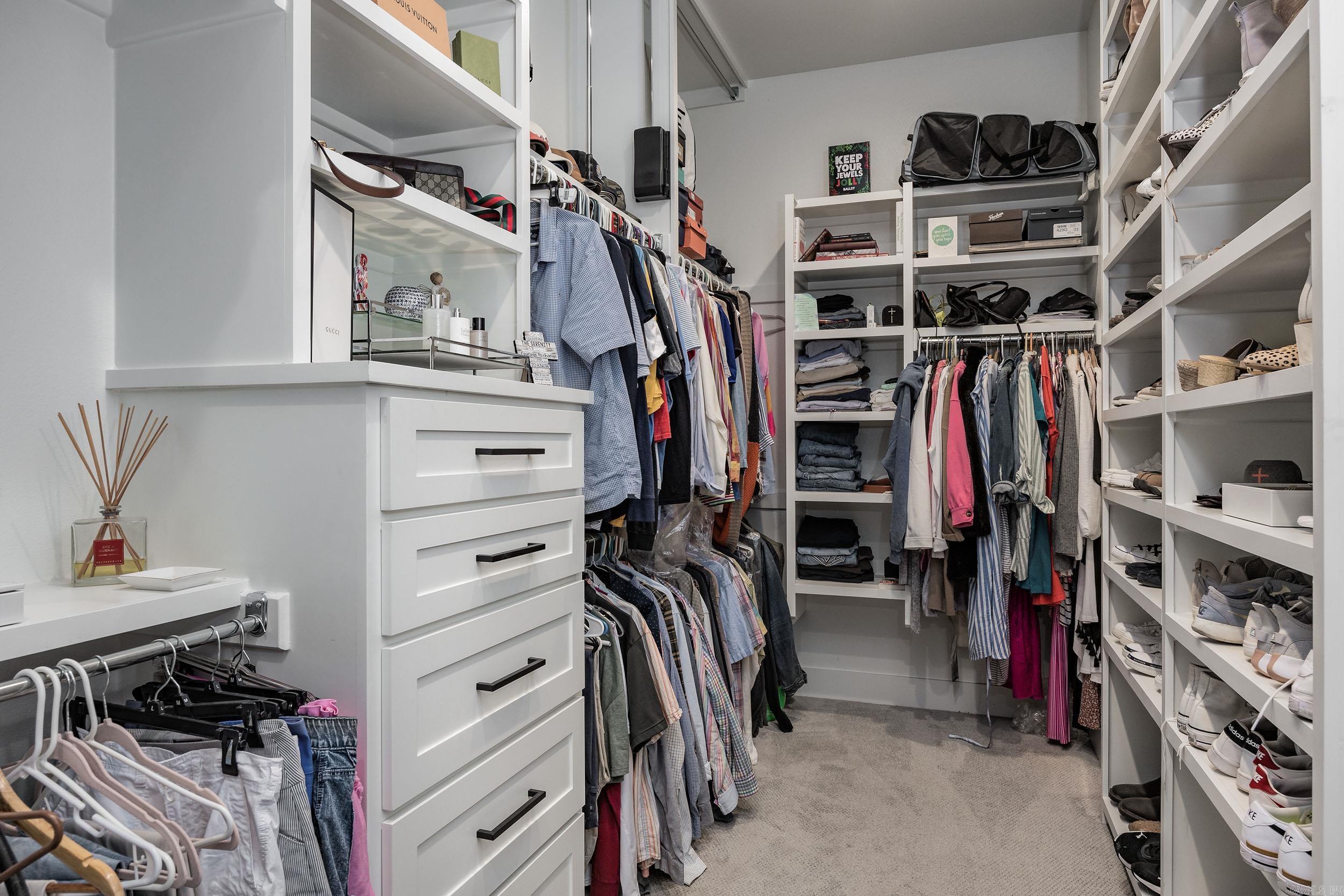 CHENAL VALLEY "CAUREL COURT" - Residential