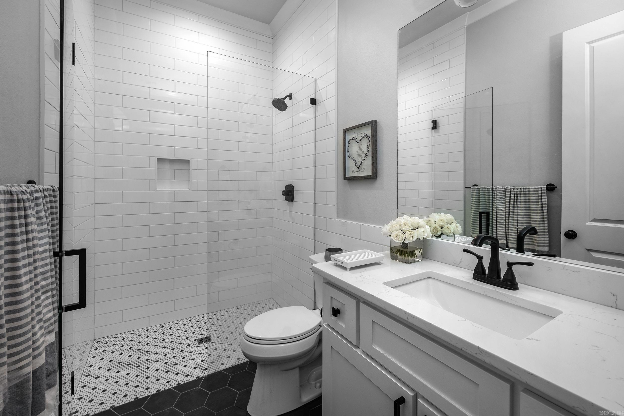 CHENAL VALLEY "CAUREL COURT" - Residential