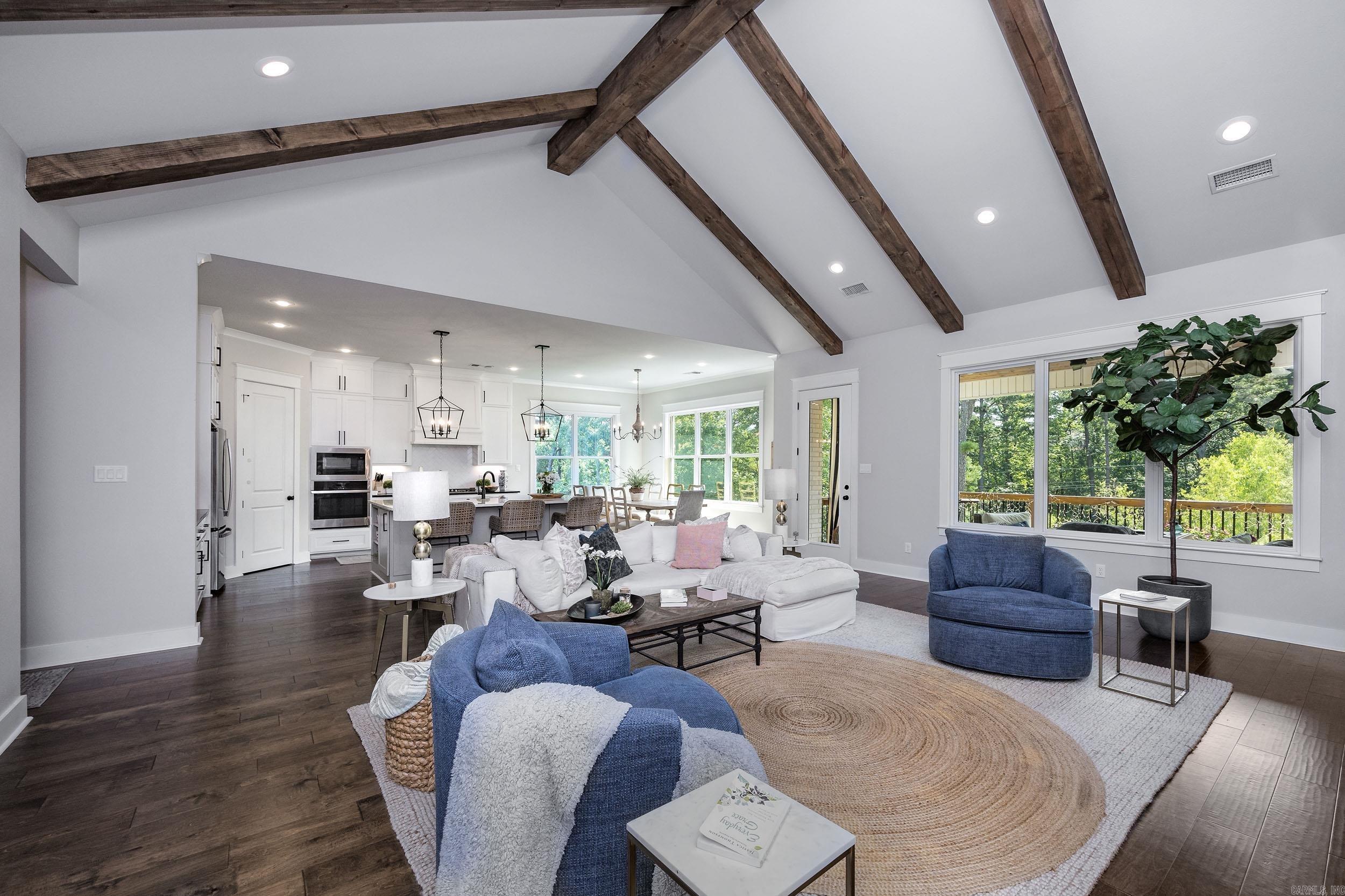 CHENAL VALLEY "CAUREL COURT" - Residential