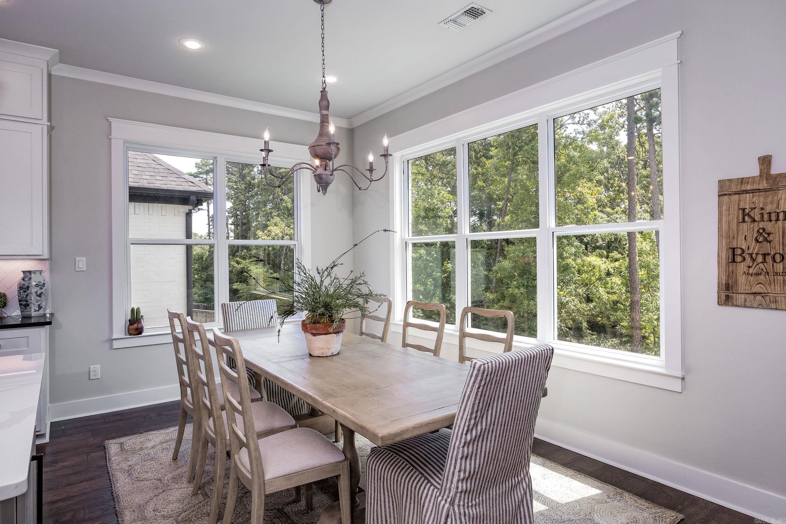 CHENAL VALLEY "CAUREL COURT" - Residential