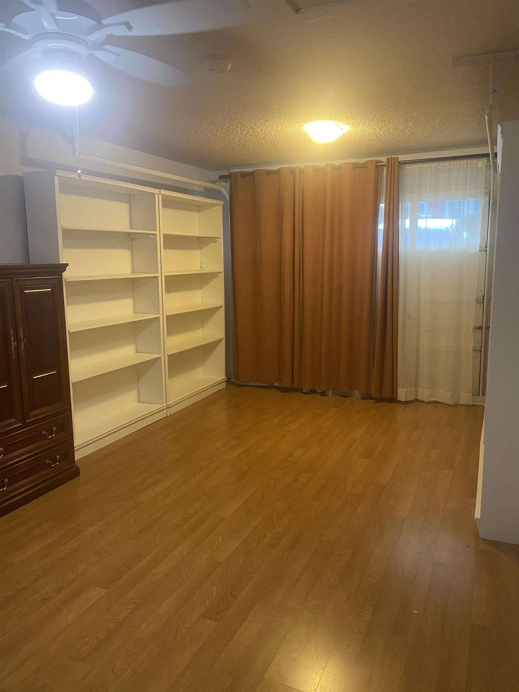 GIBRALTER HGTS - Residential Lease