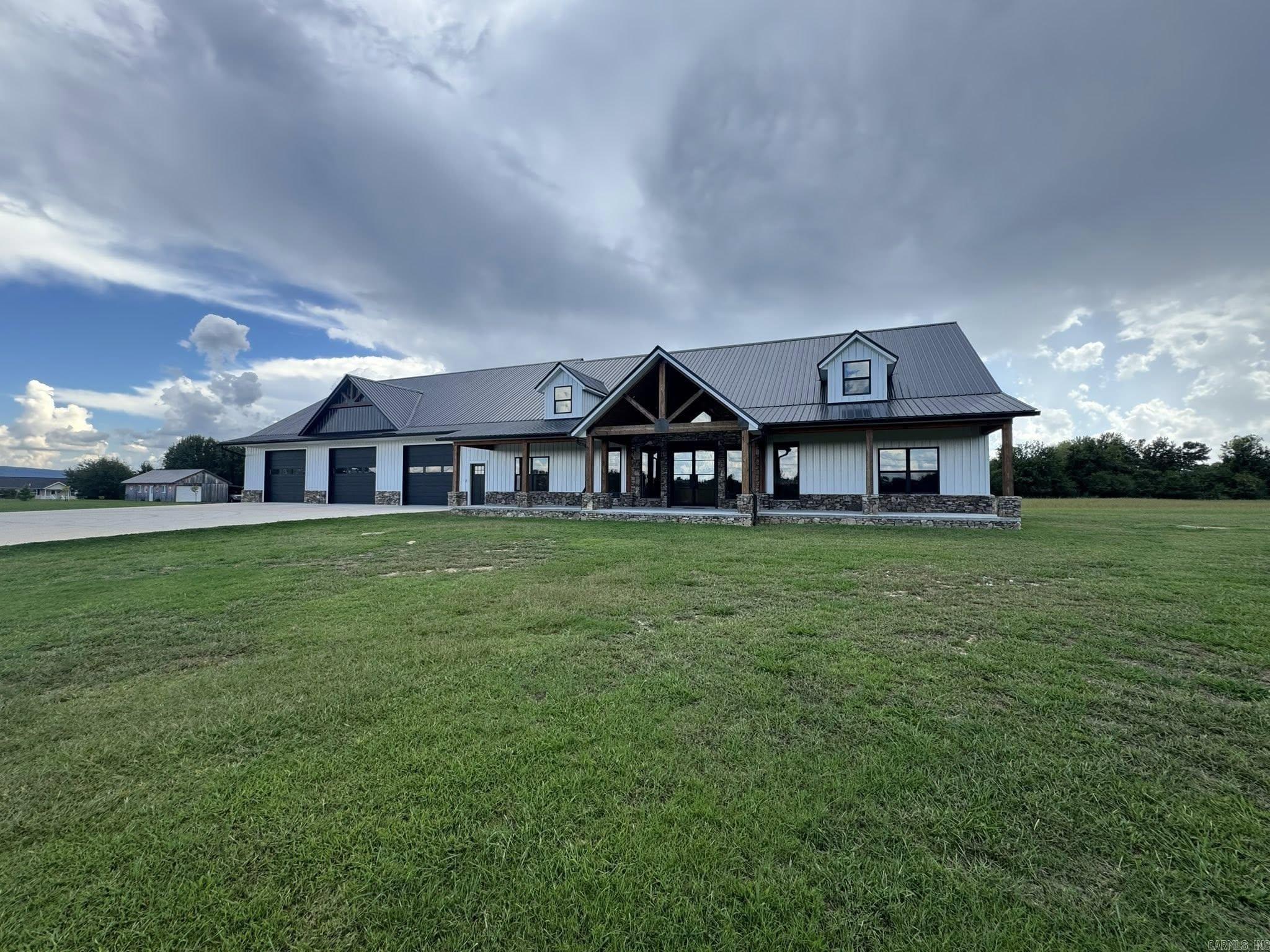 Metes & Bounds - Residential