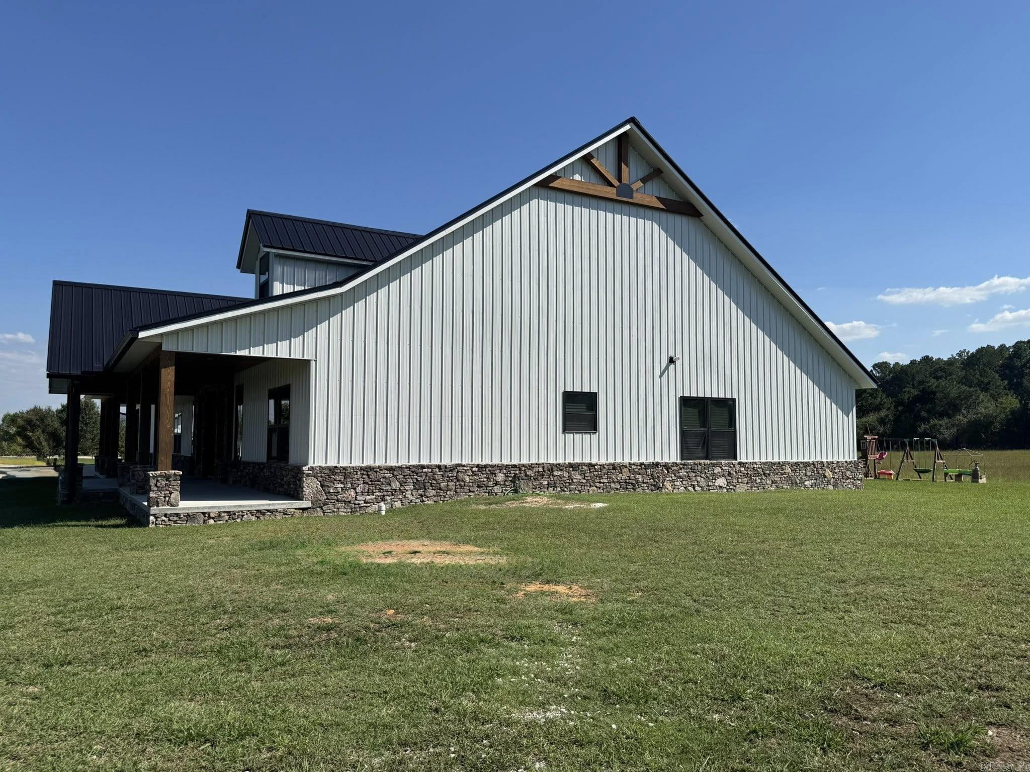 Metes & Bounds - Residential