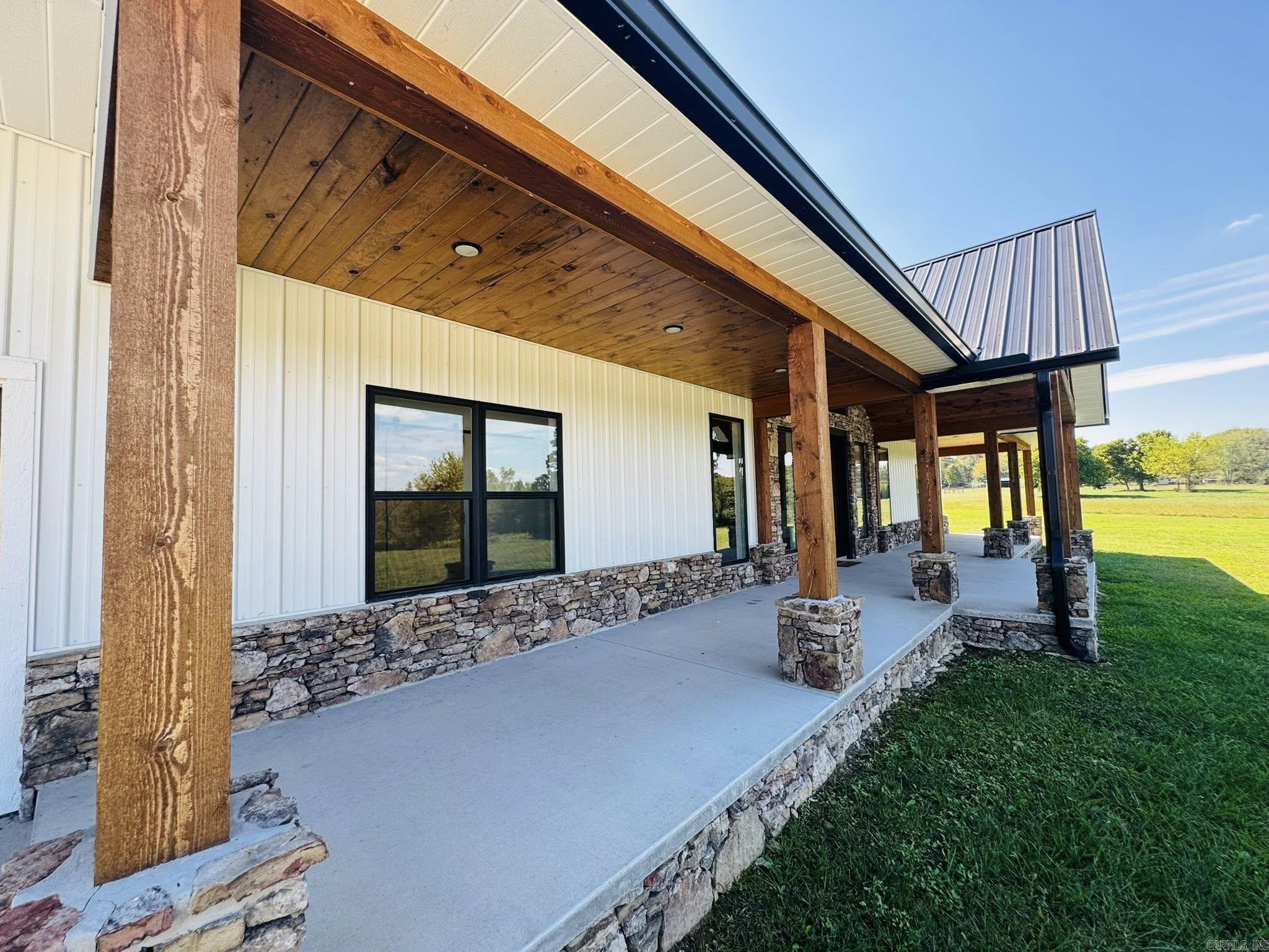 Metes & Bounds - Residential