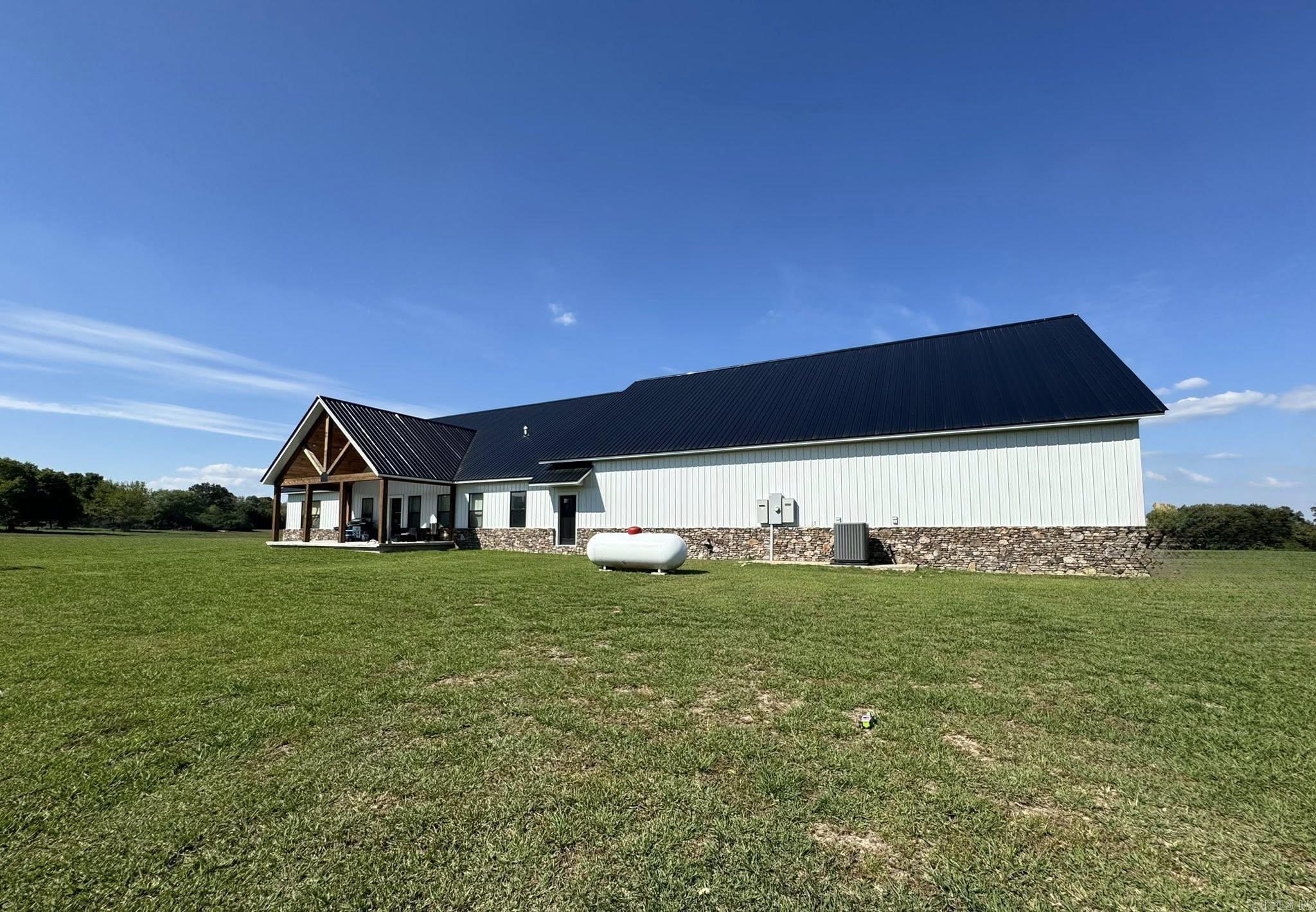 Metes & Bounds - Residential