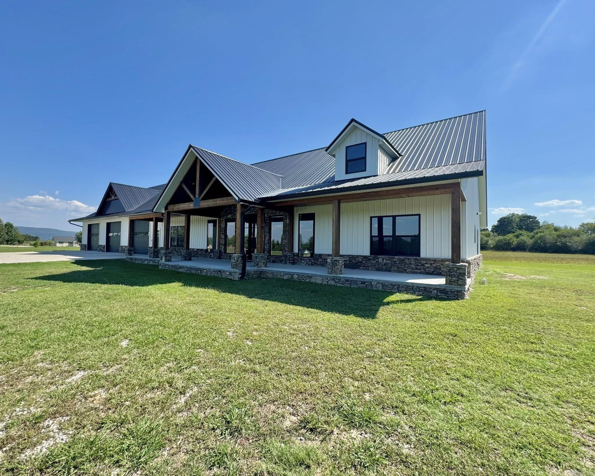 Metes & Bounds - Residential